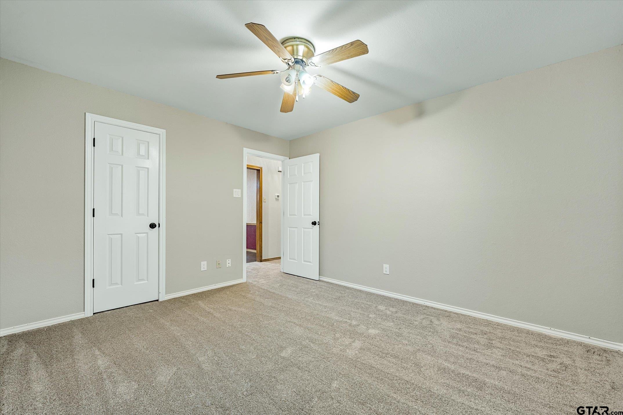 515 N FM 1389
