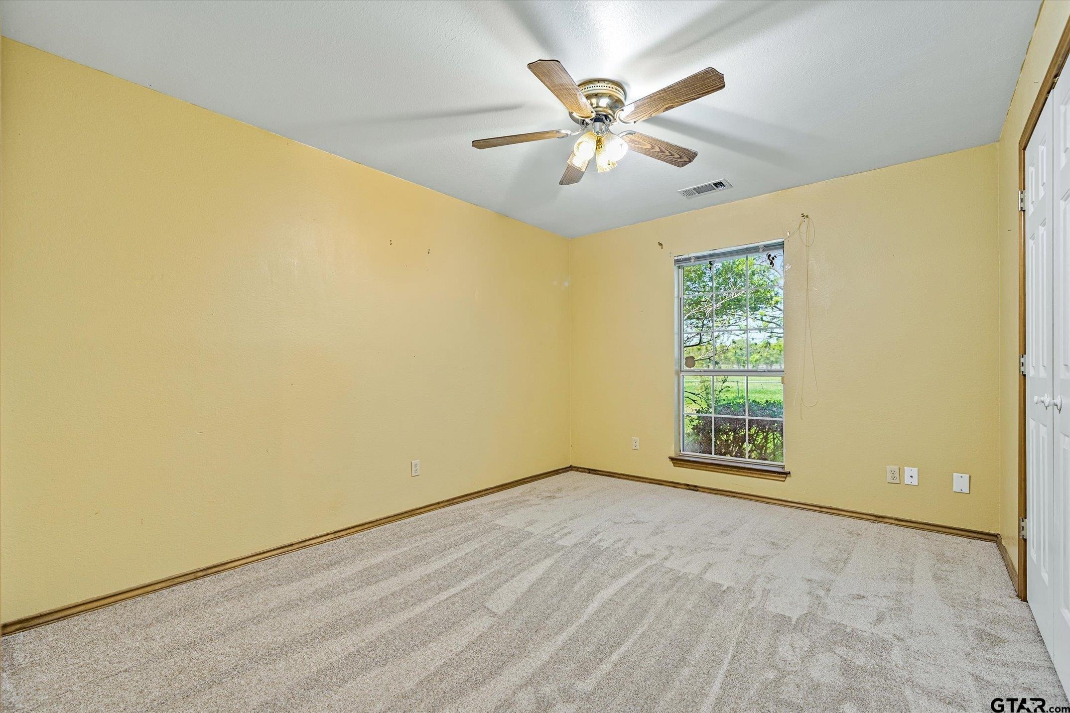 515 N FM 1389