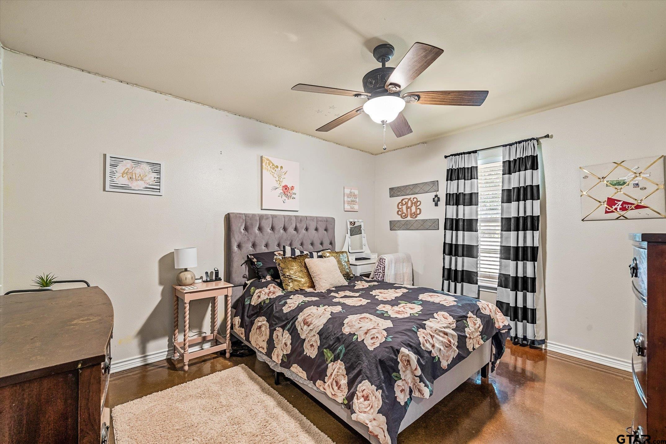 106 VZ County Road 4814