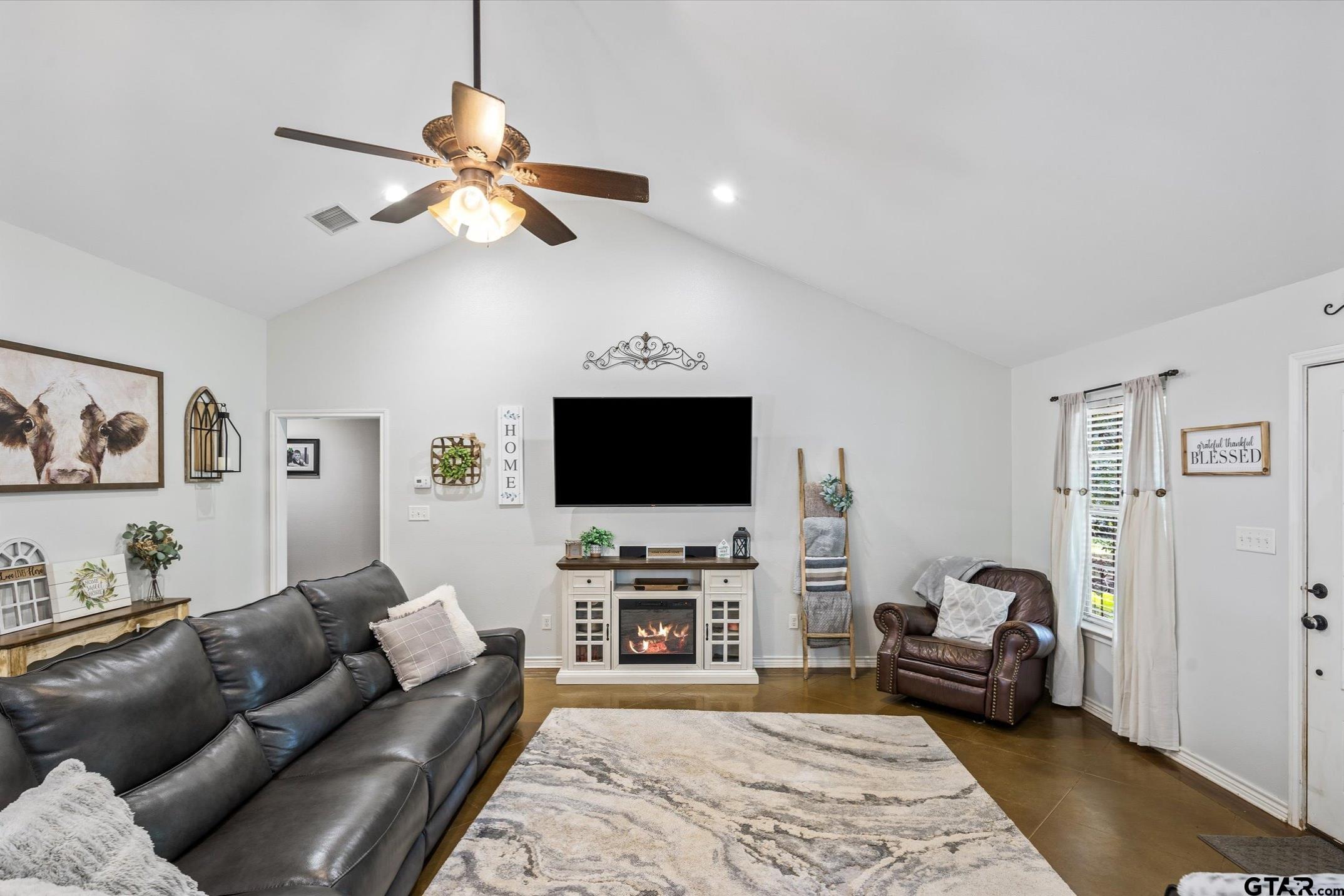 106 VZ County Road 4814