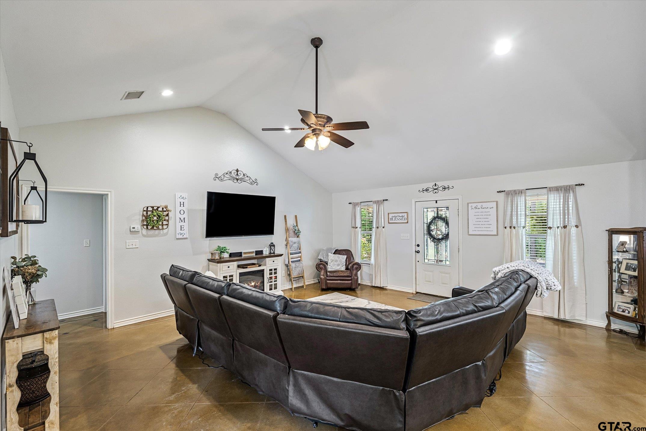 106 VZ County Road 4814