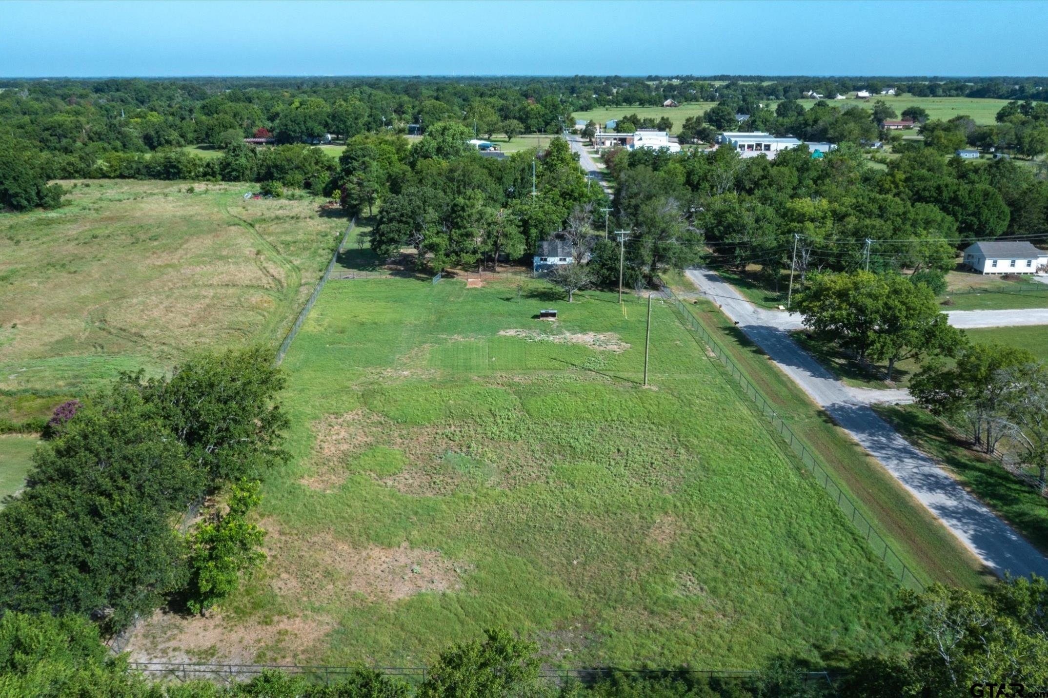 5686 County Road 323