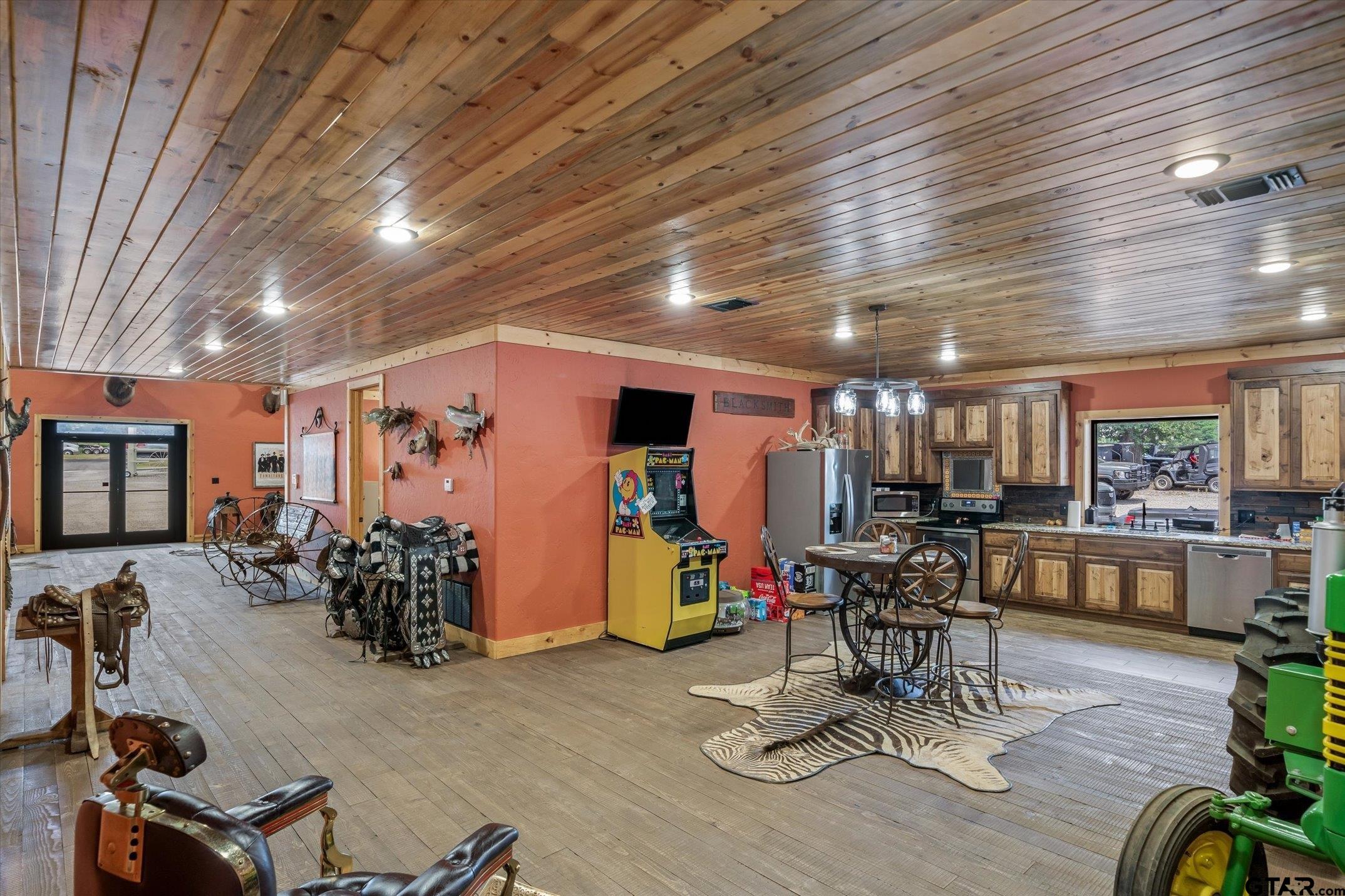 19164 N Highway 69