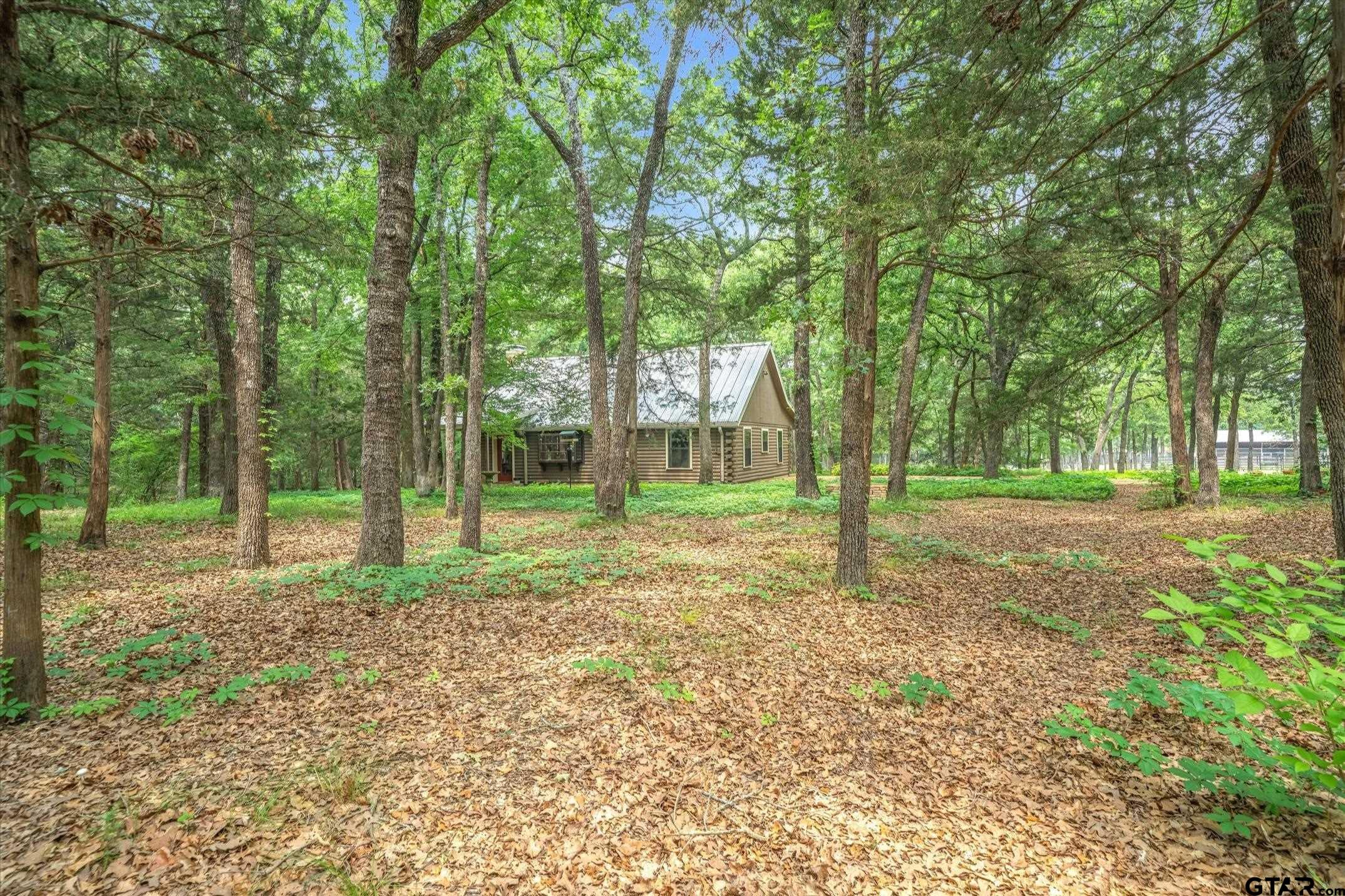 203 Private Road 3780