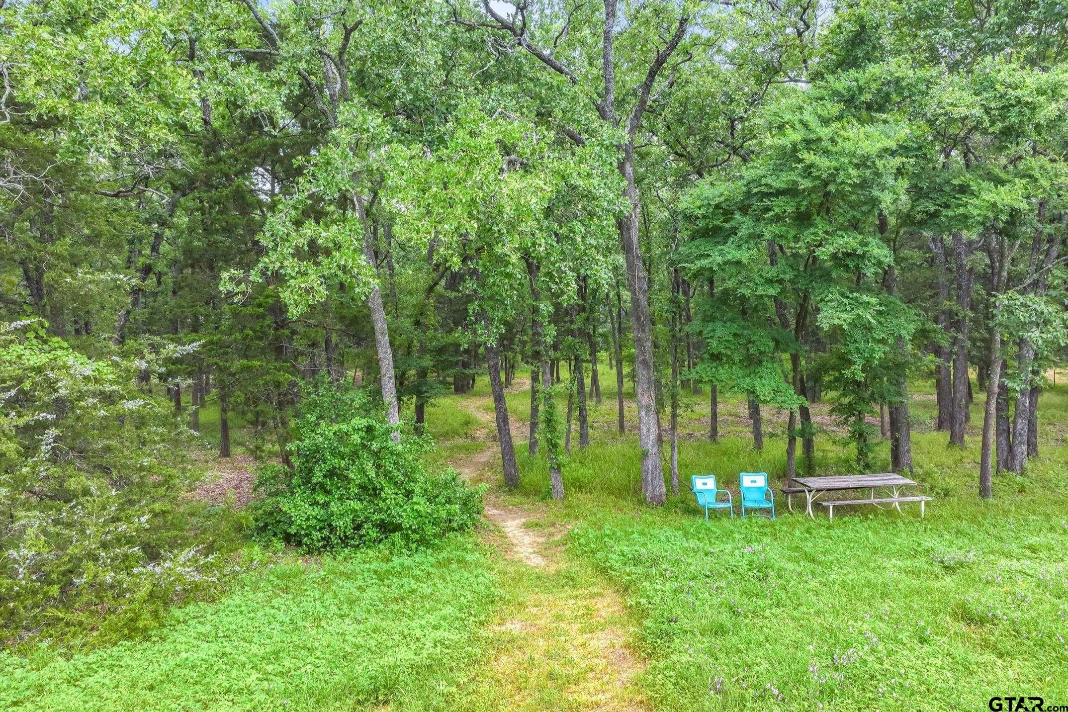 203 Private Road 3780