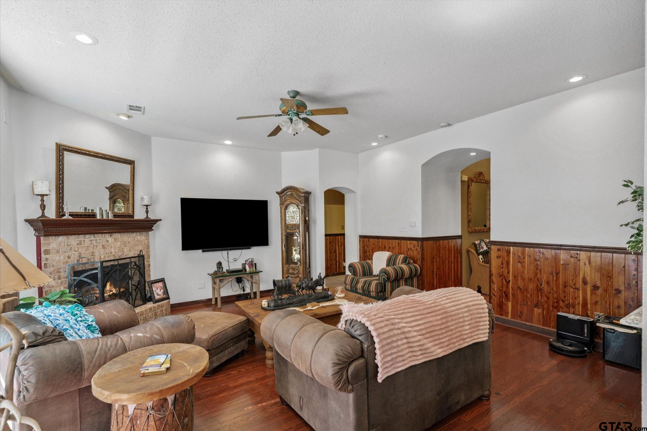 901 Hampstead Drive