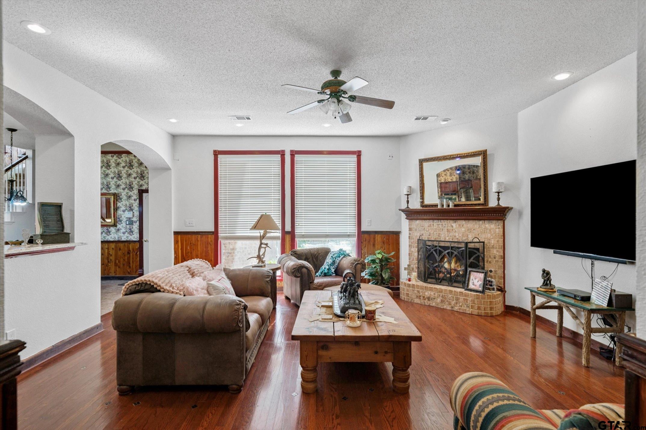 901 Hampstead Drive