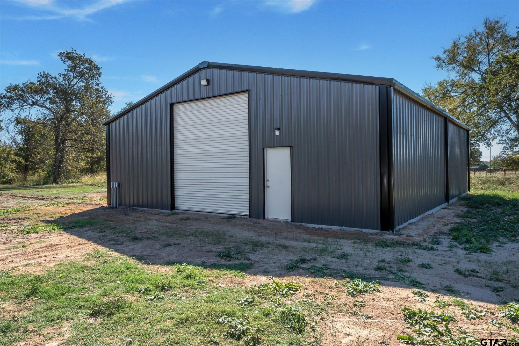 806 County Road 2918