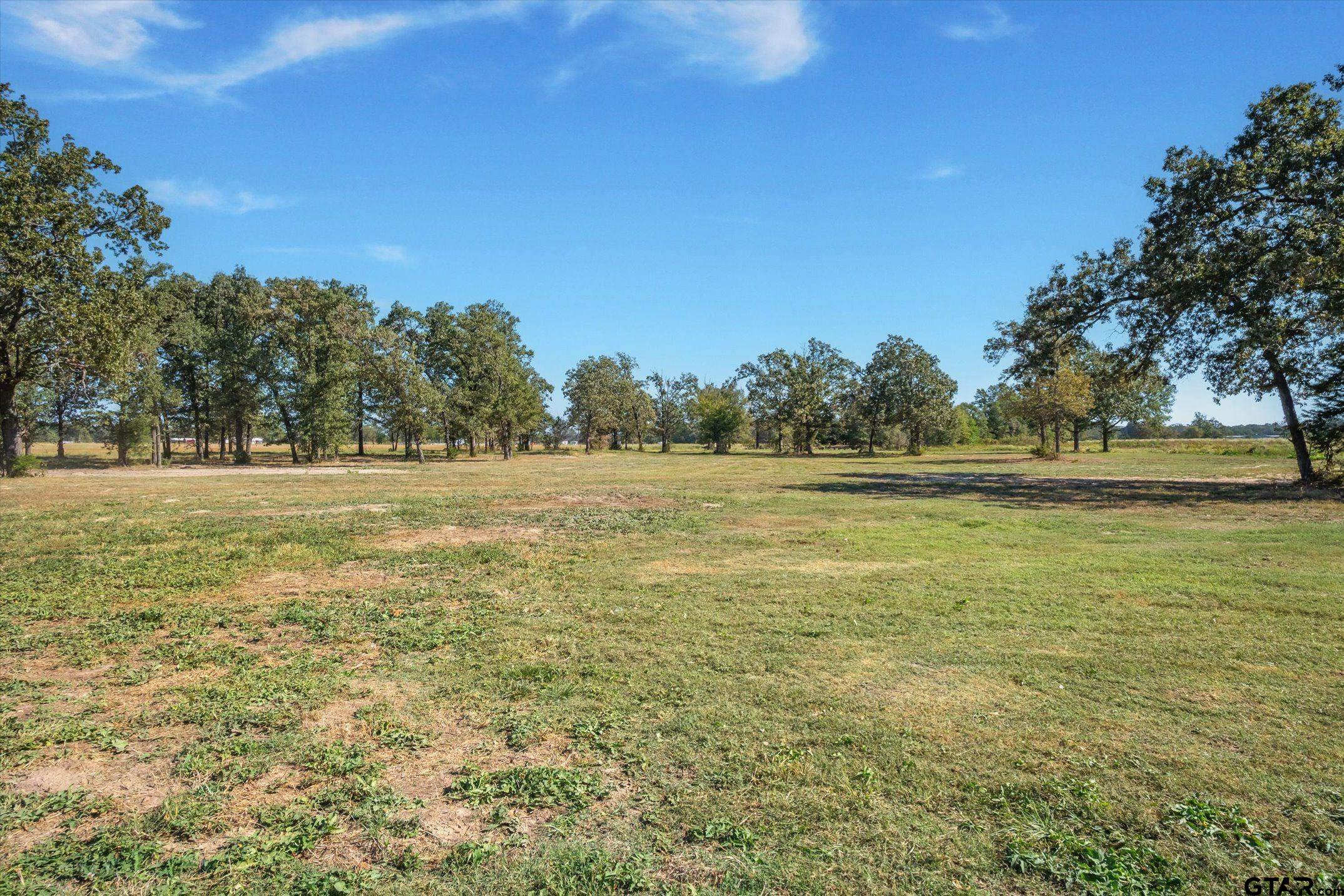 806 County Road 2918