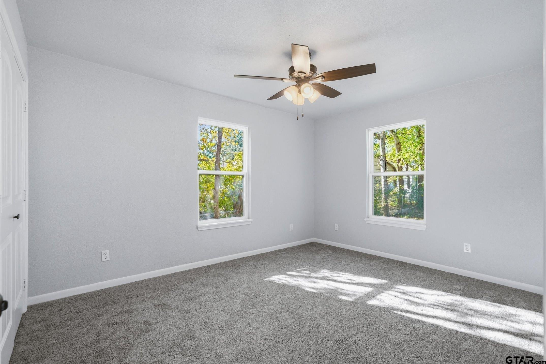 9952 Briar Cove