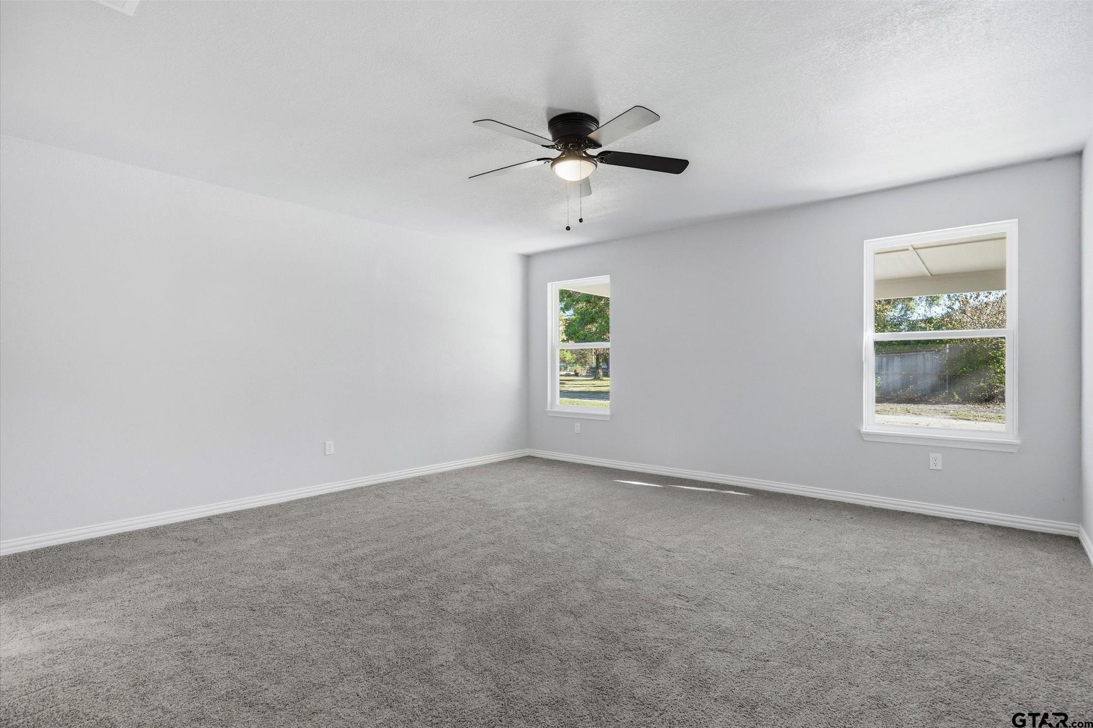 9952 Briar Cove