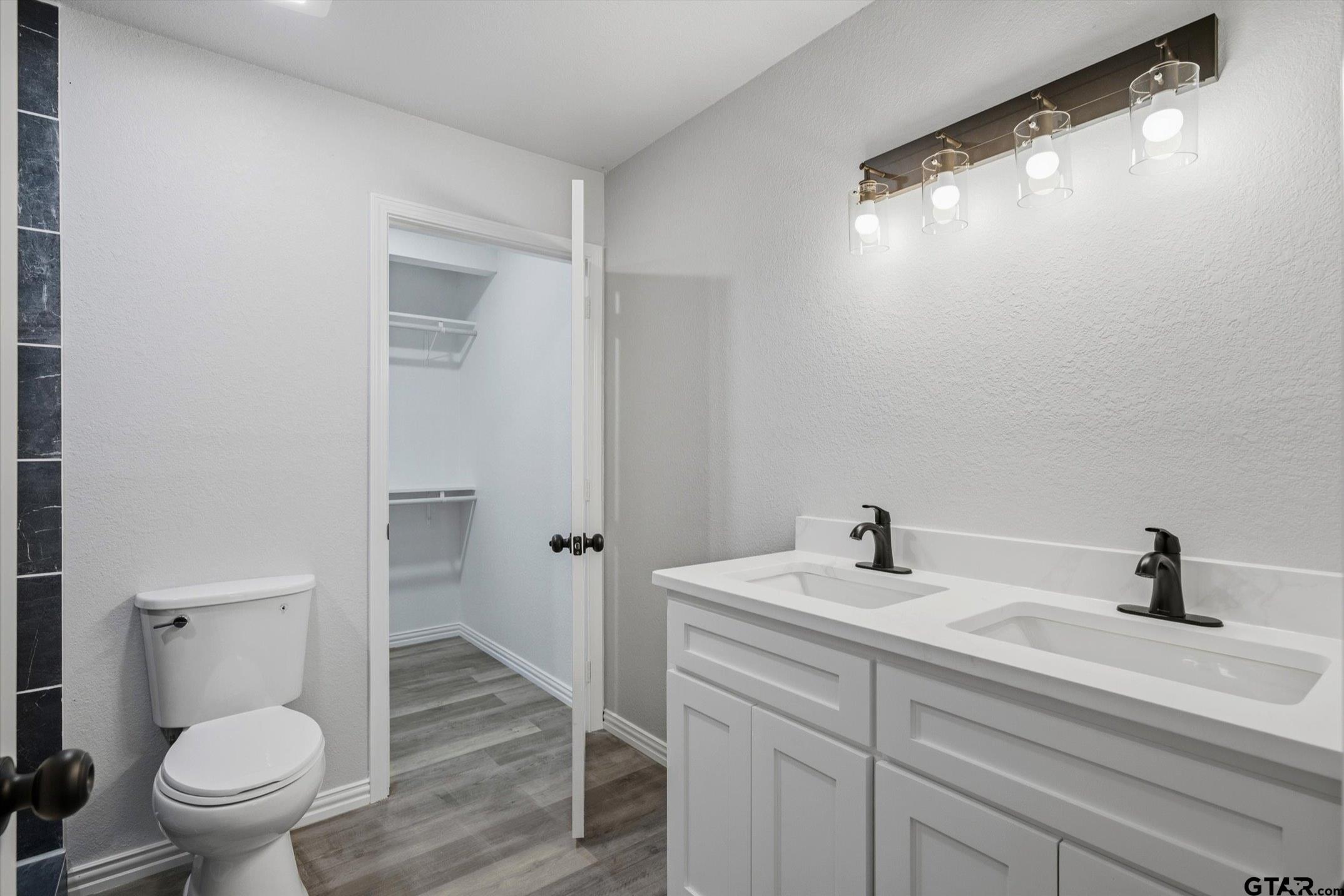 9952 Briar Cove
