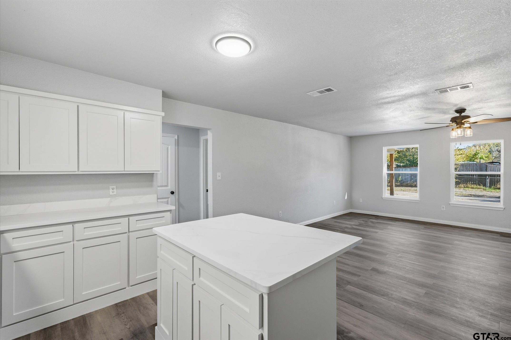 9952 Briar Cove