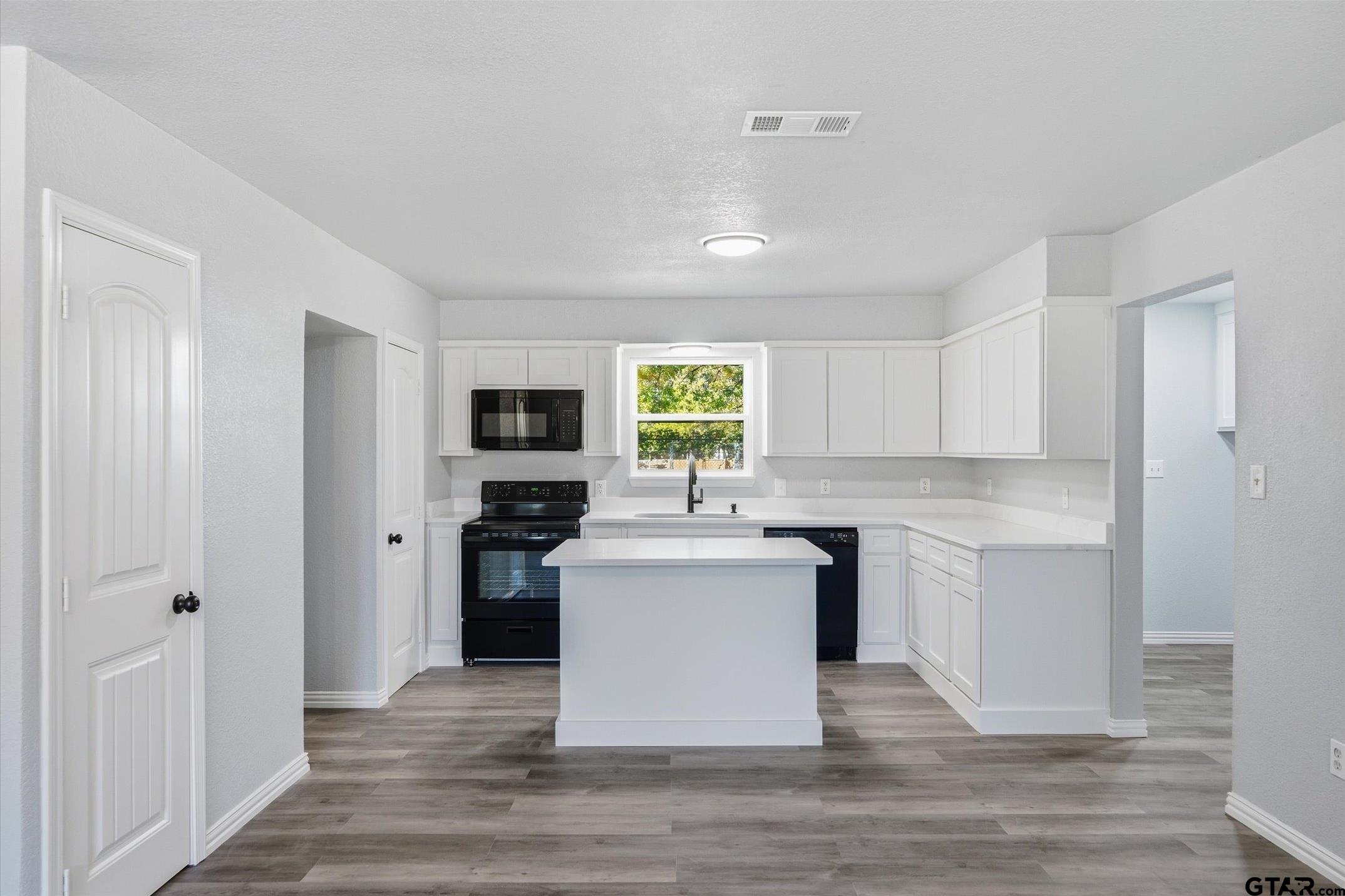 9952 Briar Cove