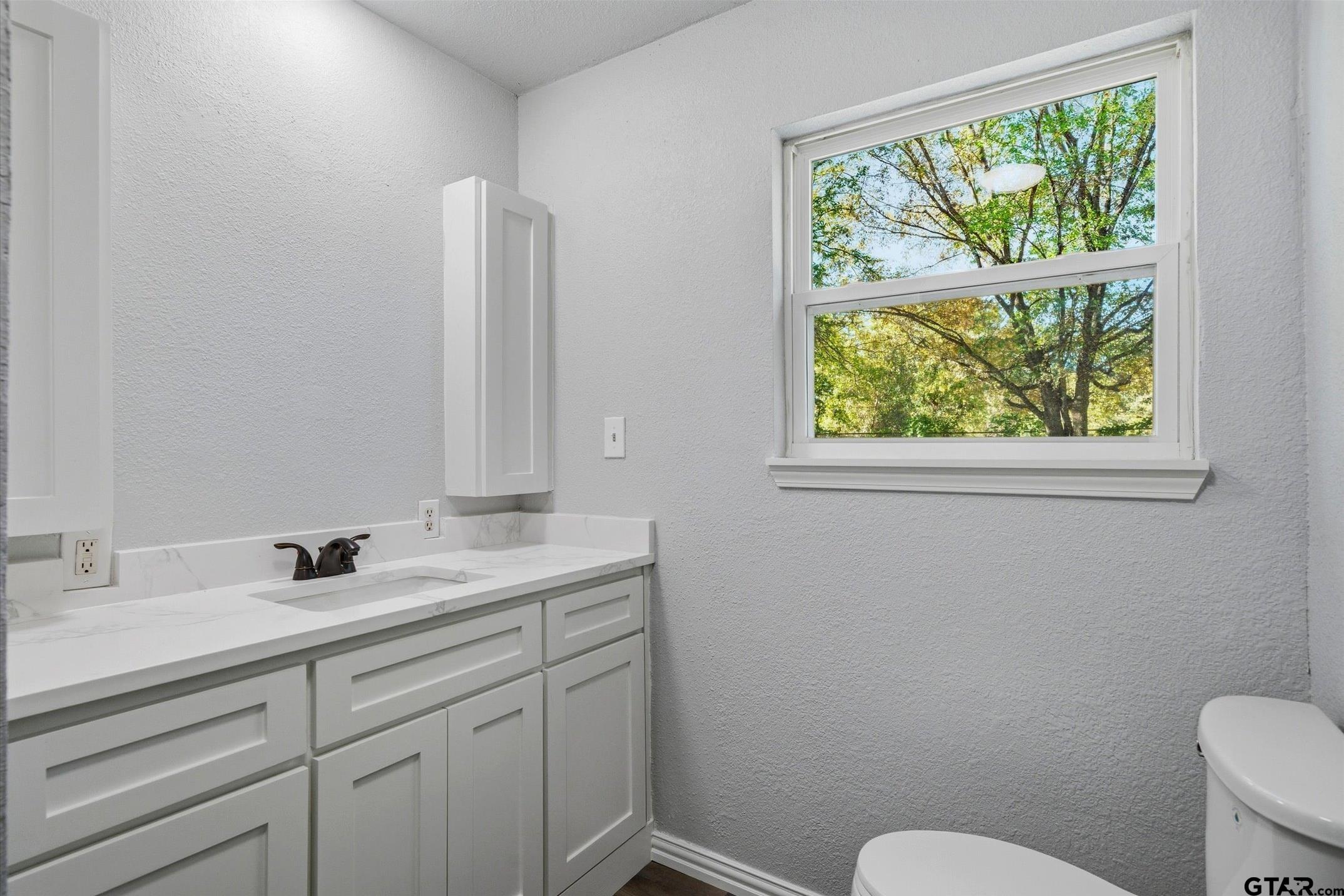 9952 Briar Cove
