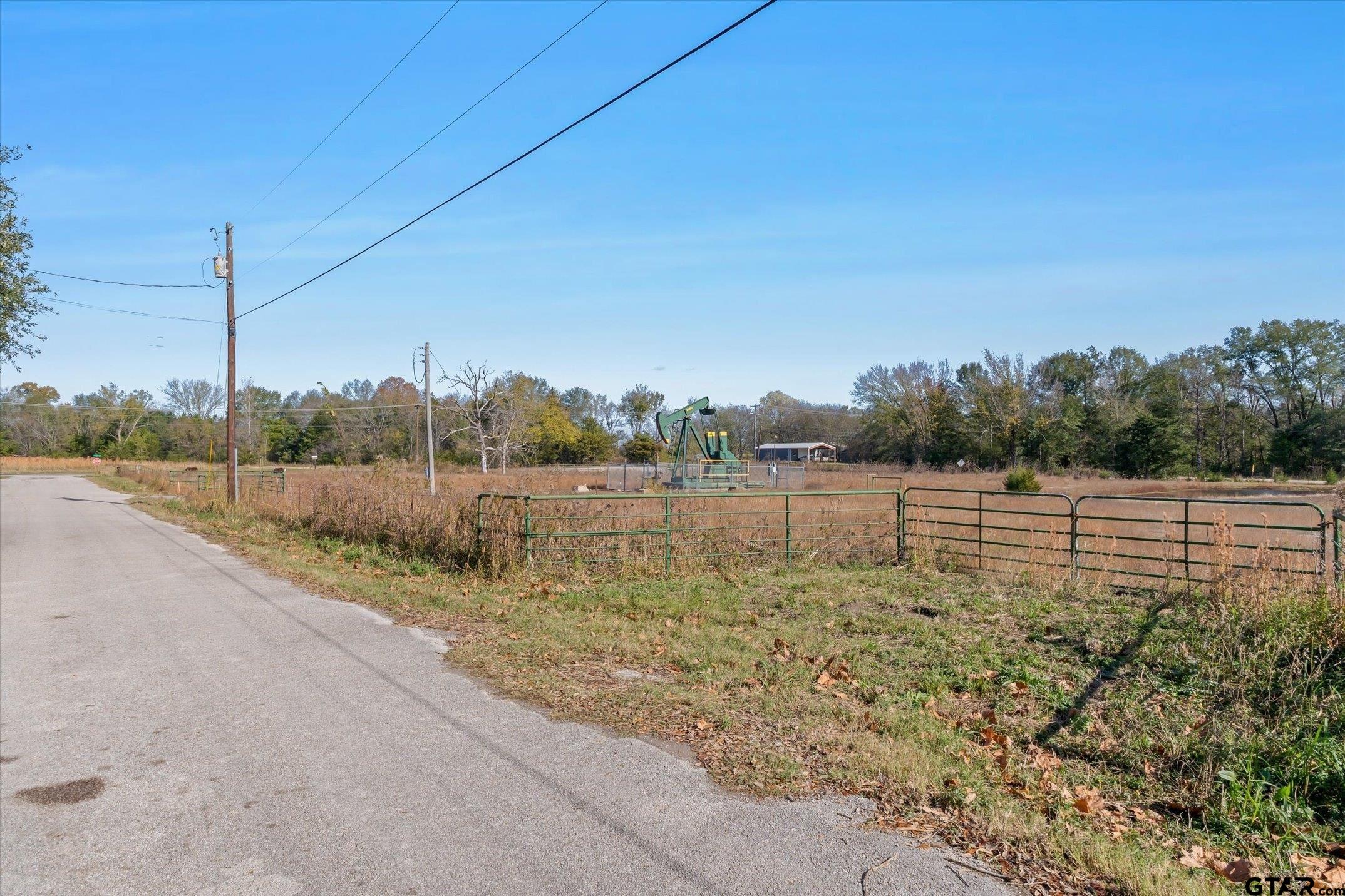 00 W Ohio Street