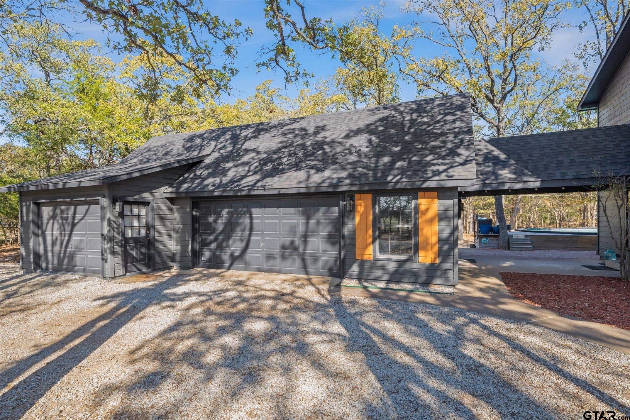 10825 County Road 2458