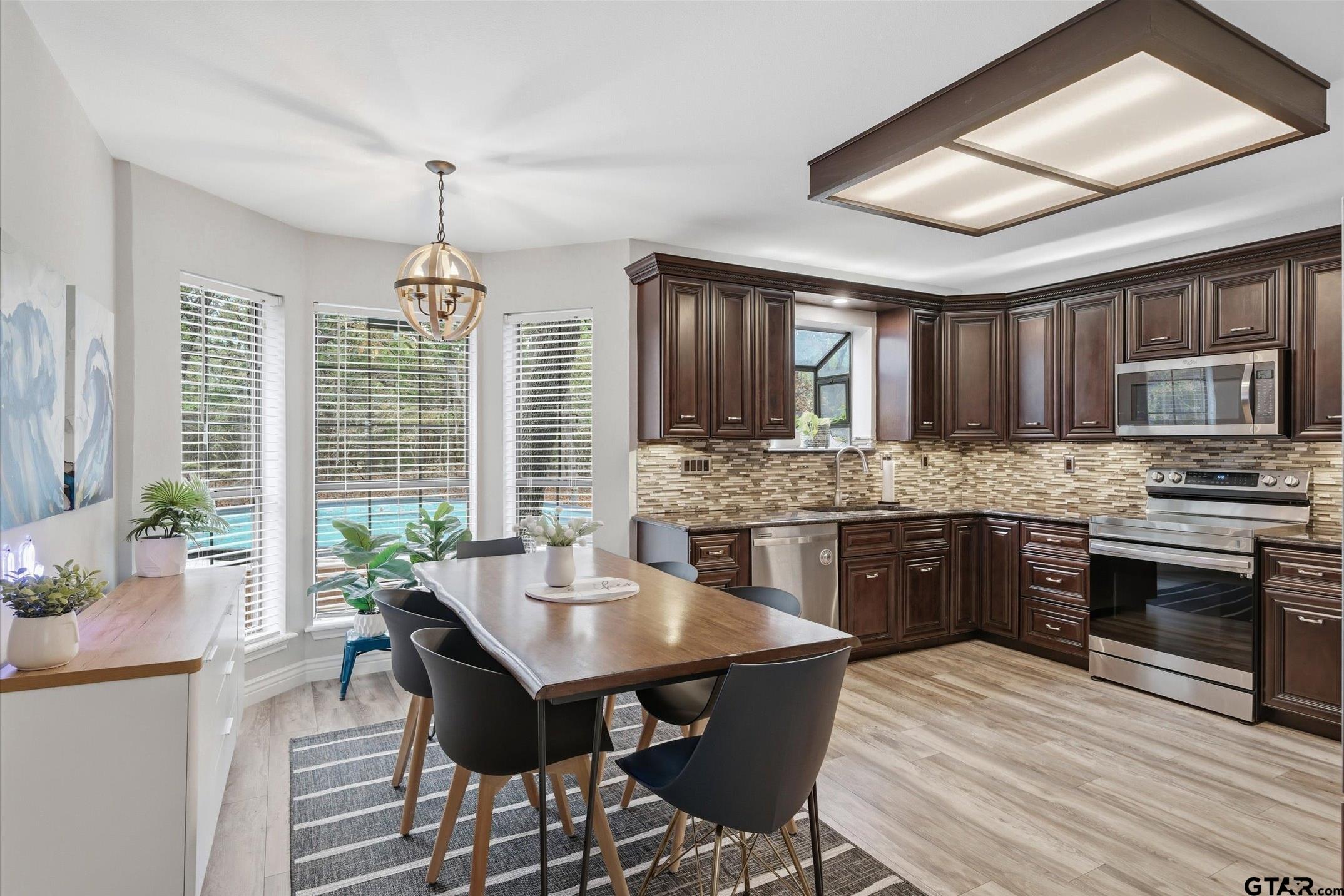 10825 County Road 2458