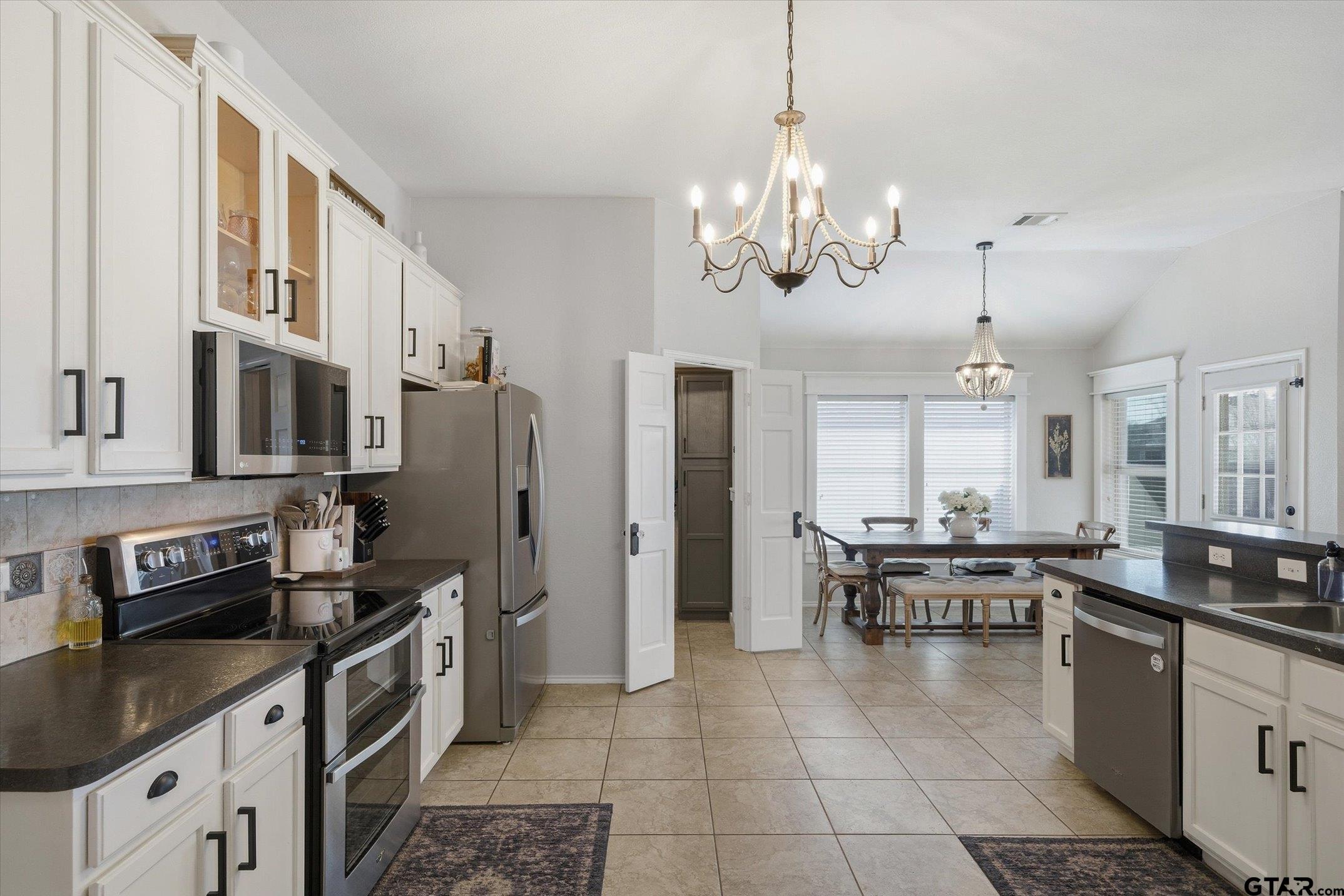 131 Cherrytree Trail