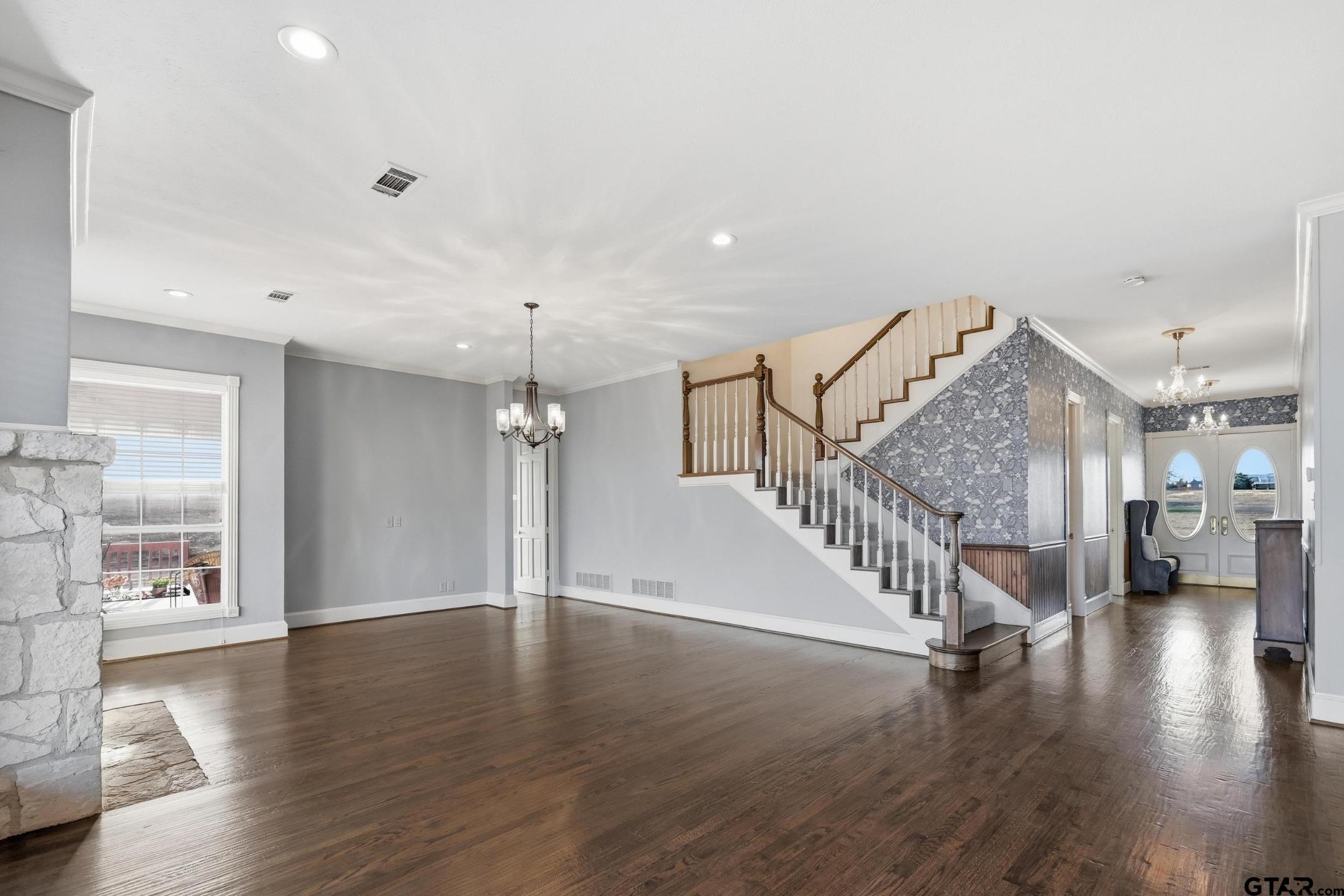 707 Cullins Road