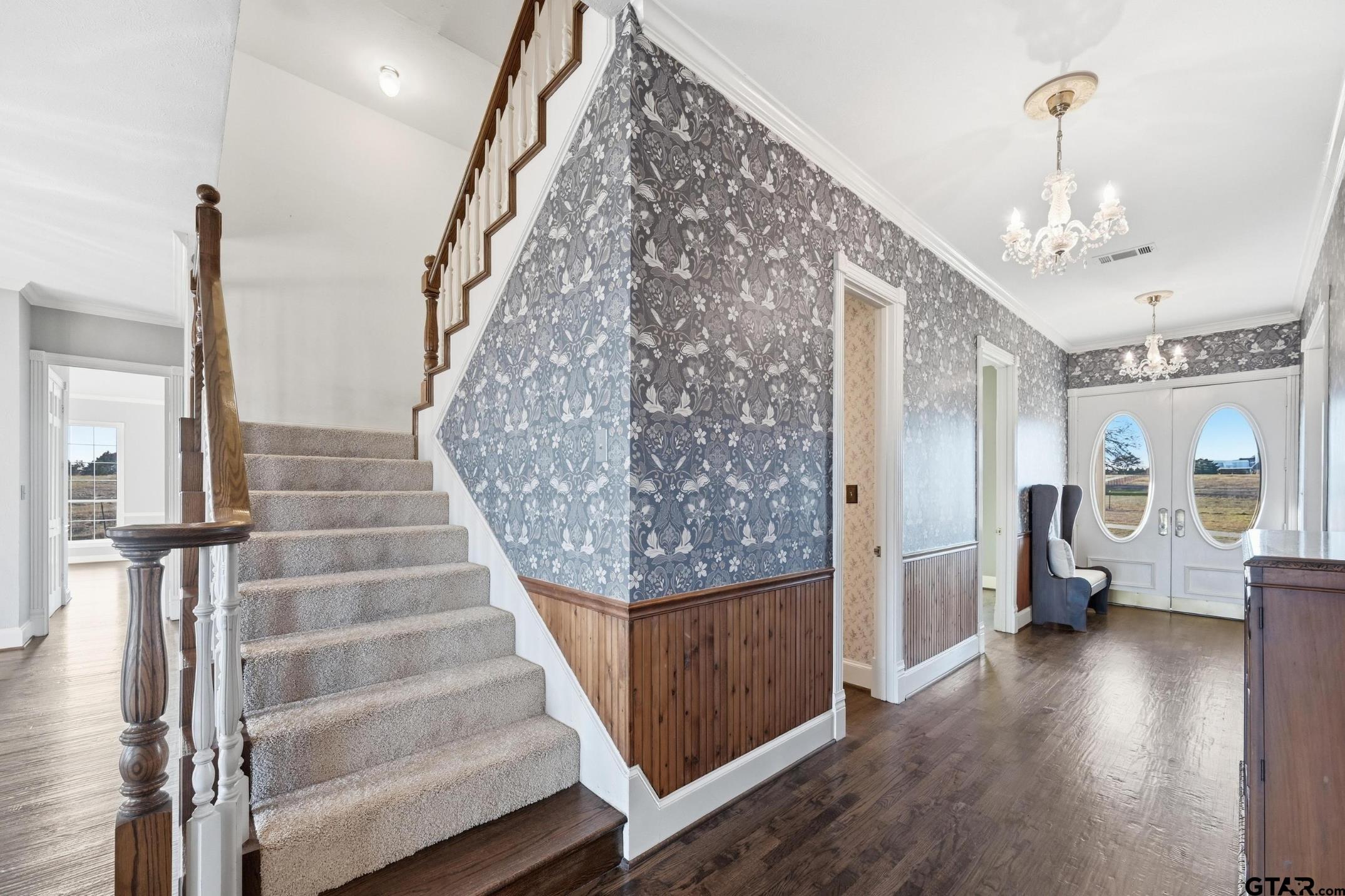 707 Cullins Road