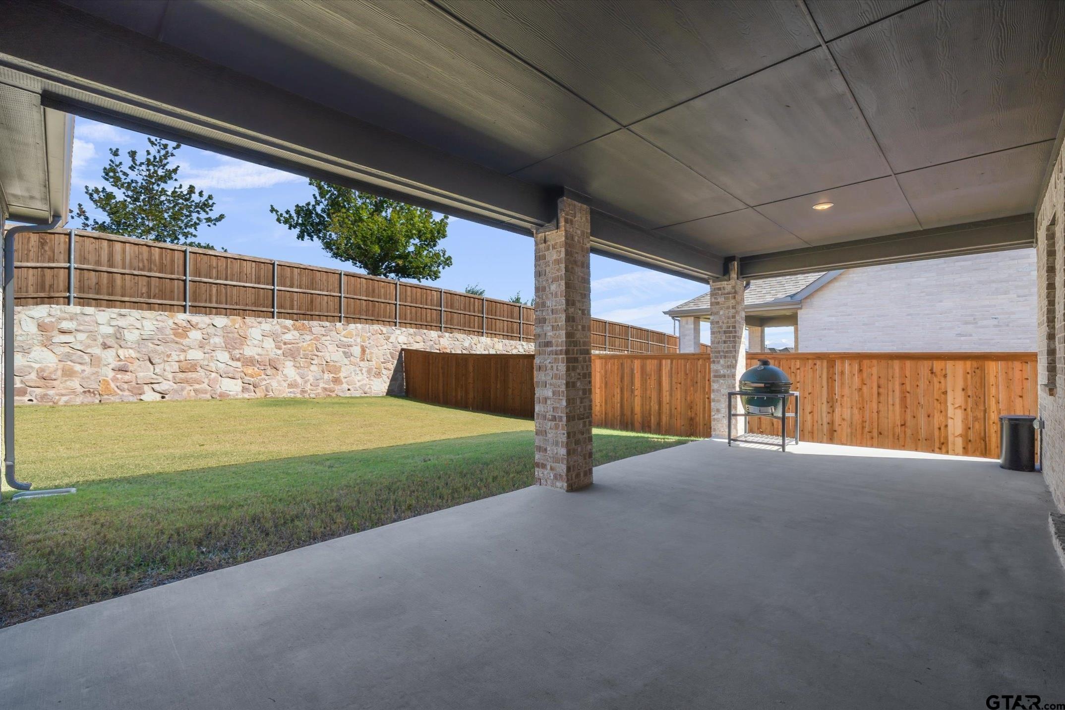 1018 Bleriot Drive