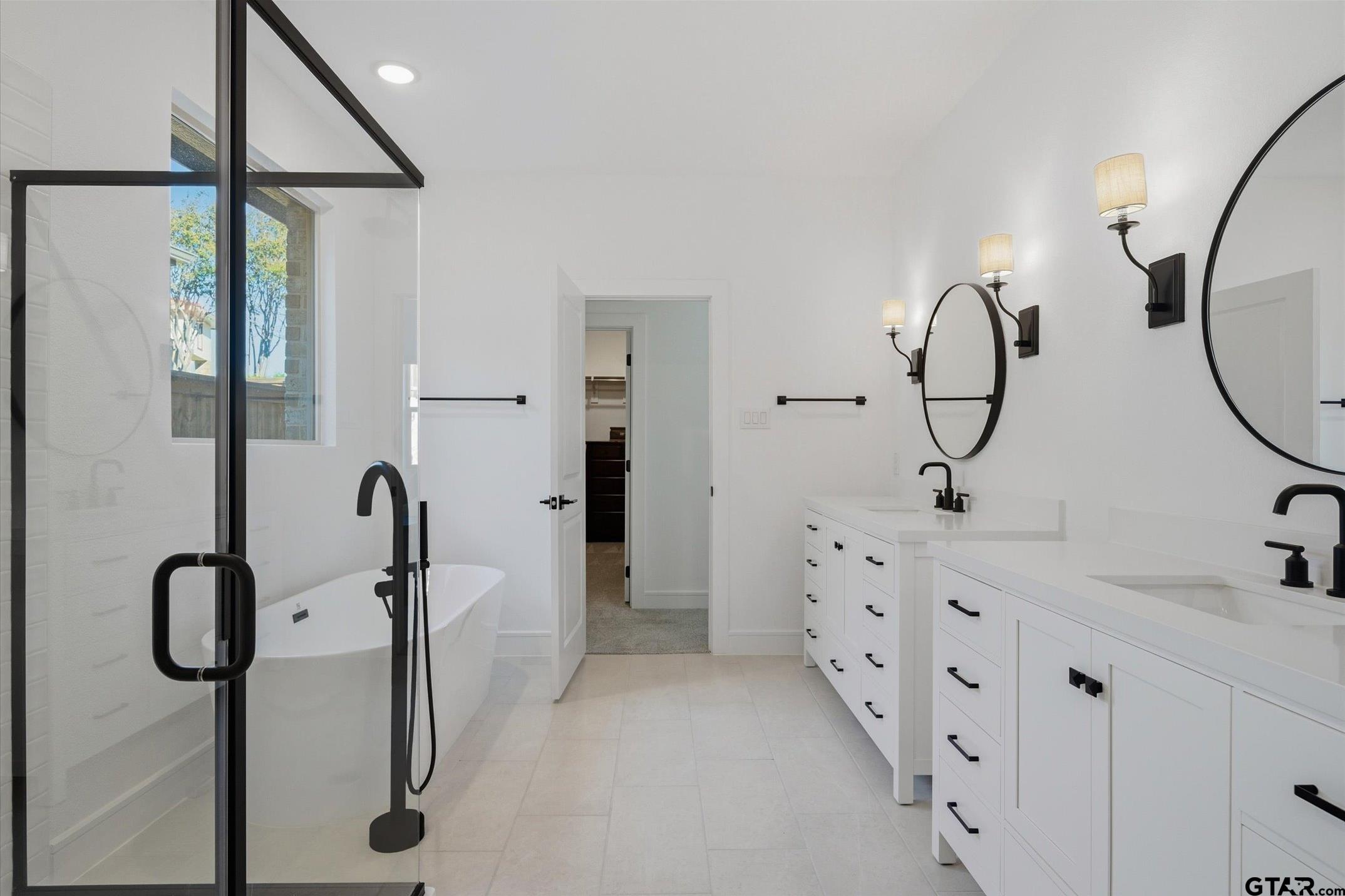 1018 Bleriot Drive