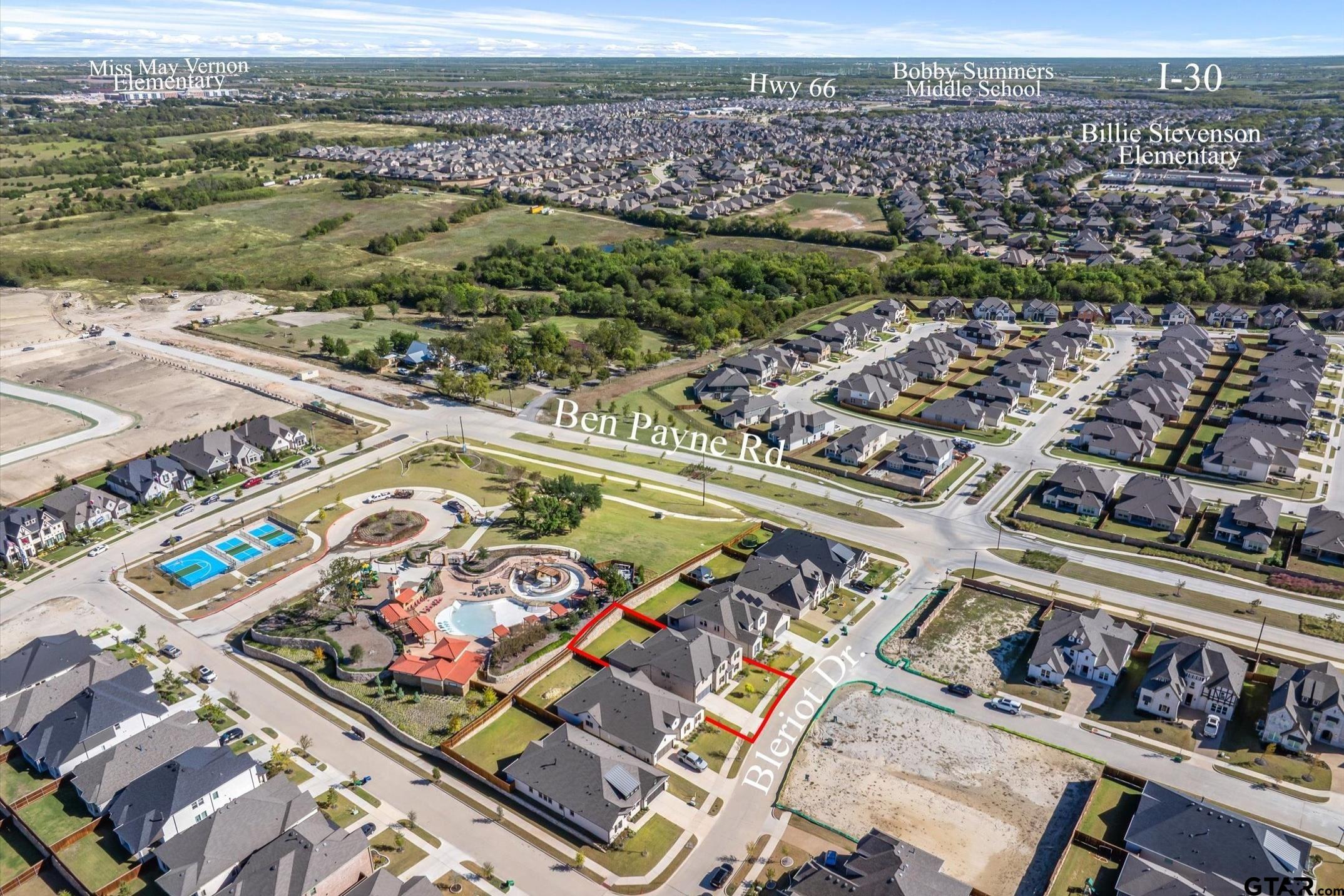 1018 Bleriot Drive