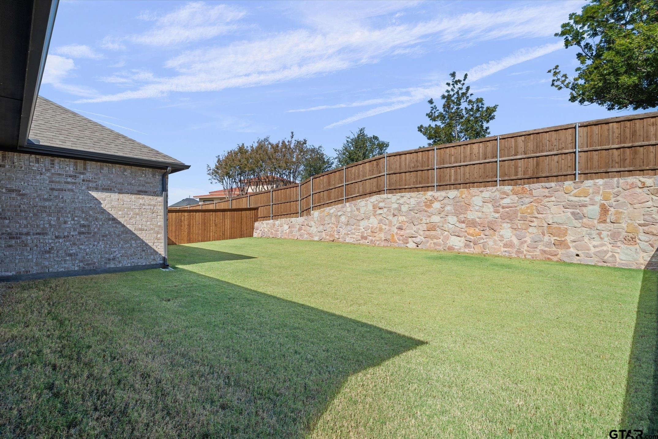 1018 Bleriot Drive