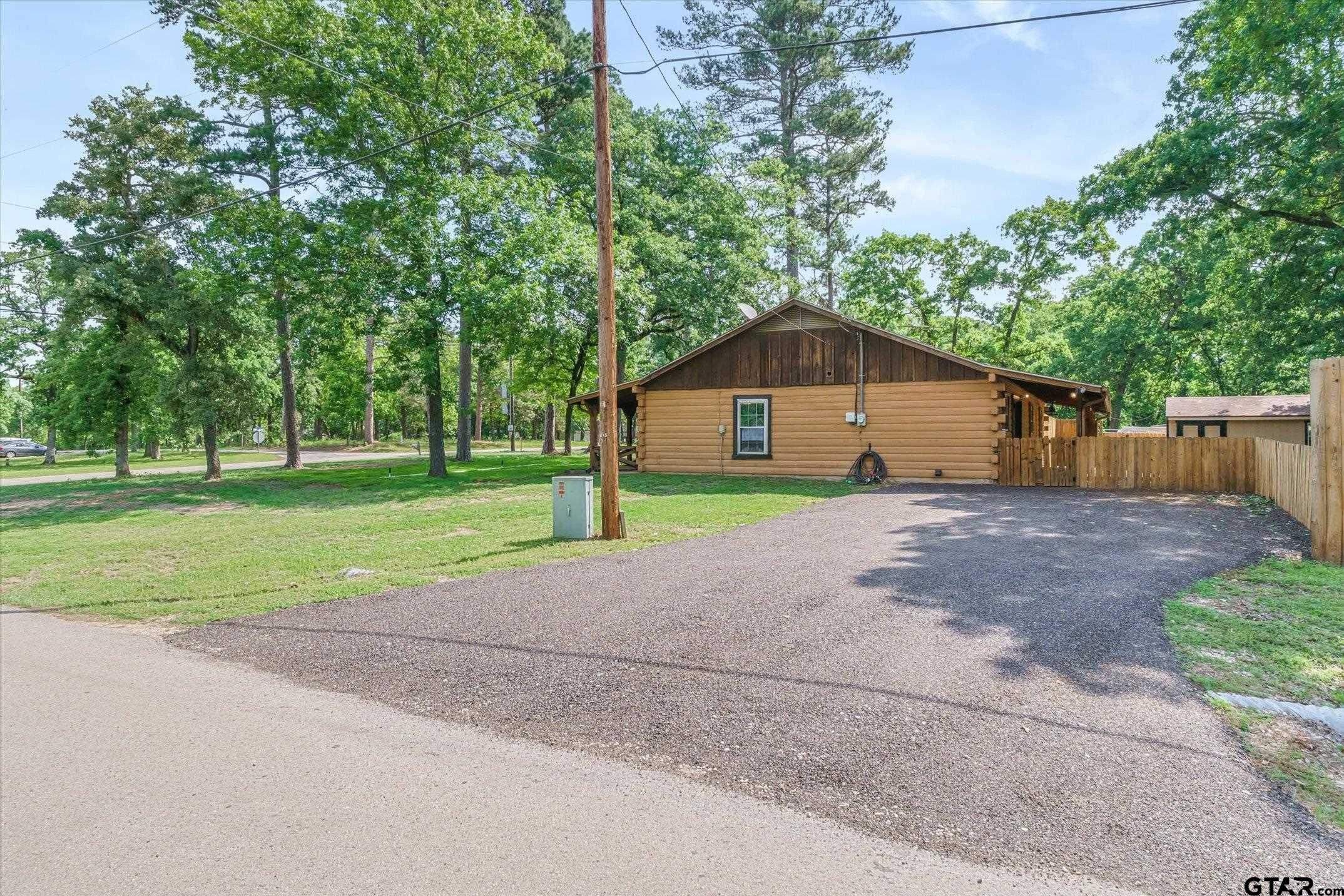 17195 County Road 1263