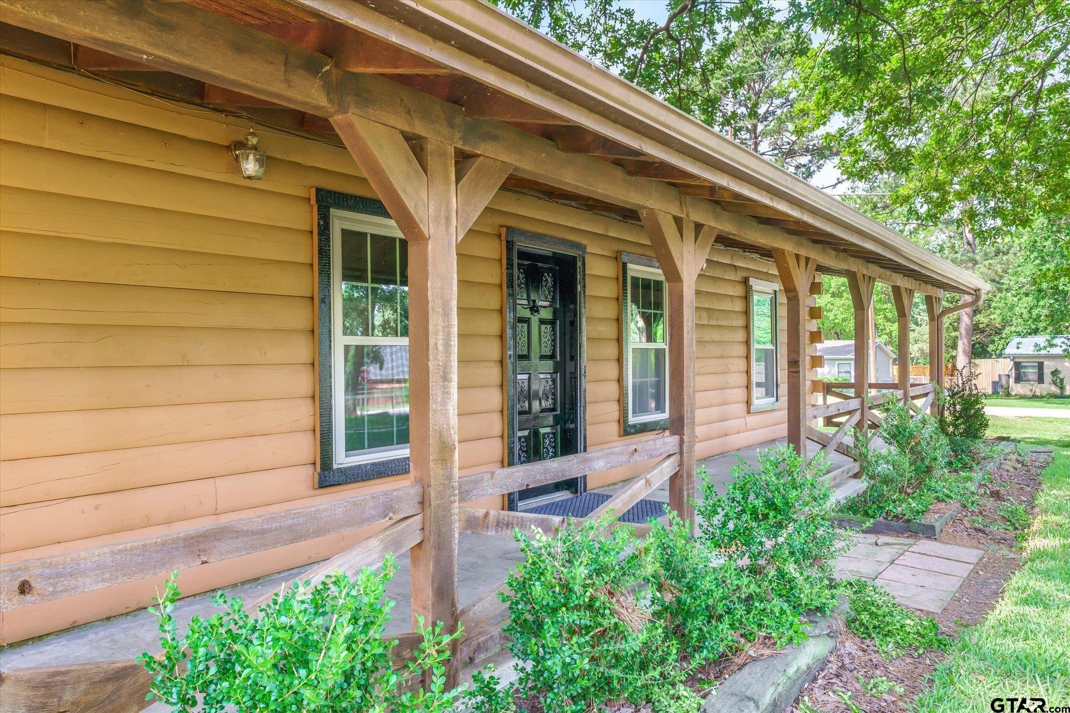 17195 County Road 1263