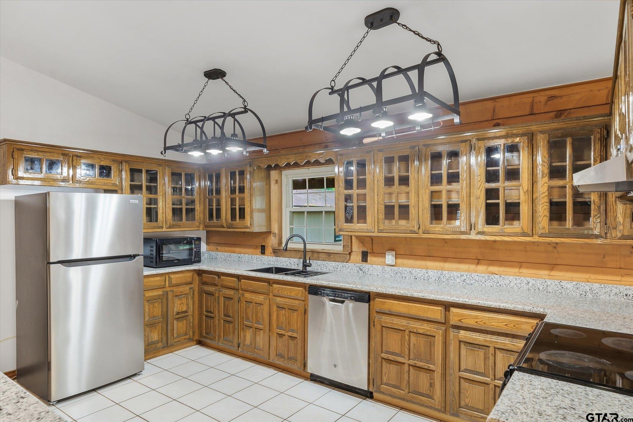 17195 County Road 1263