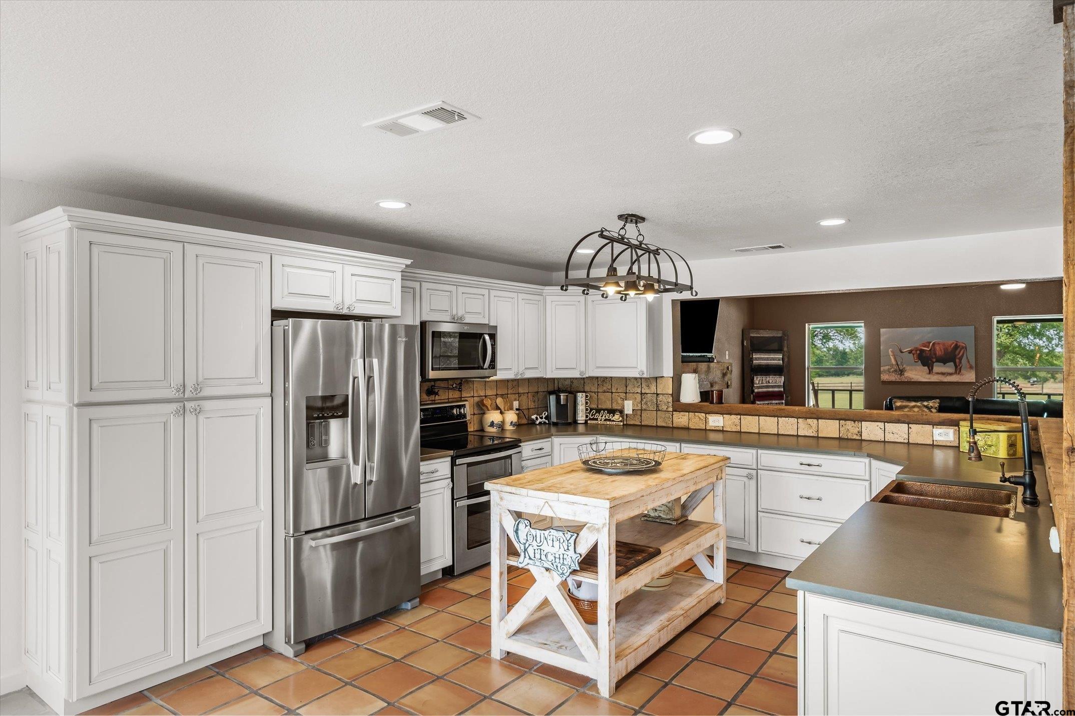11101 County Road 104