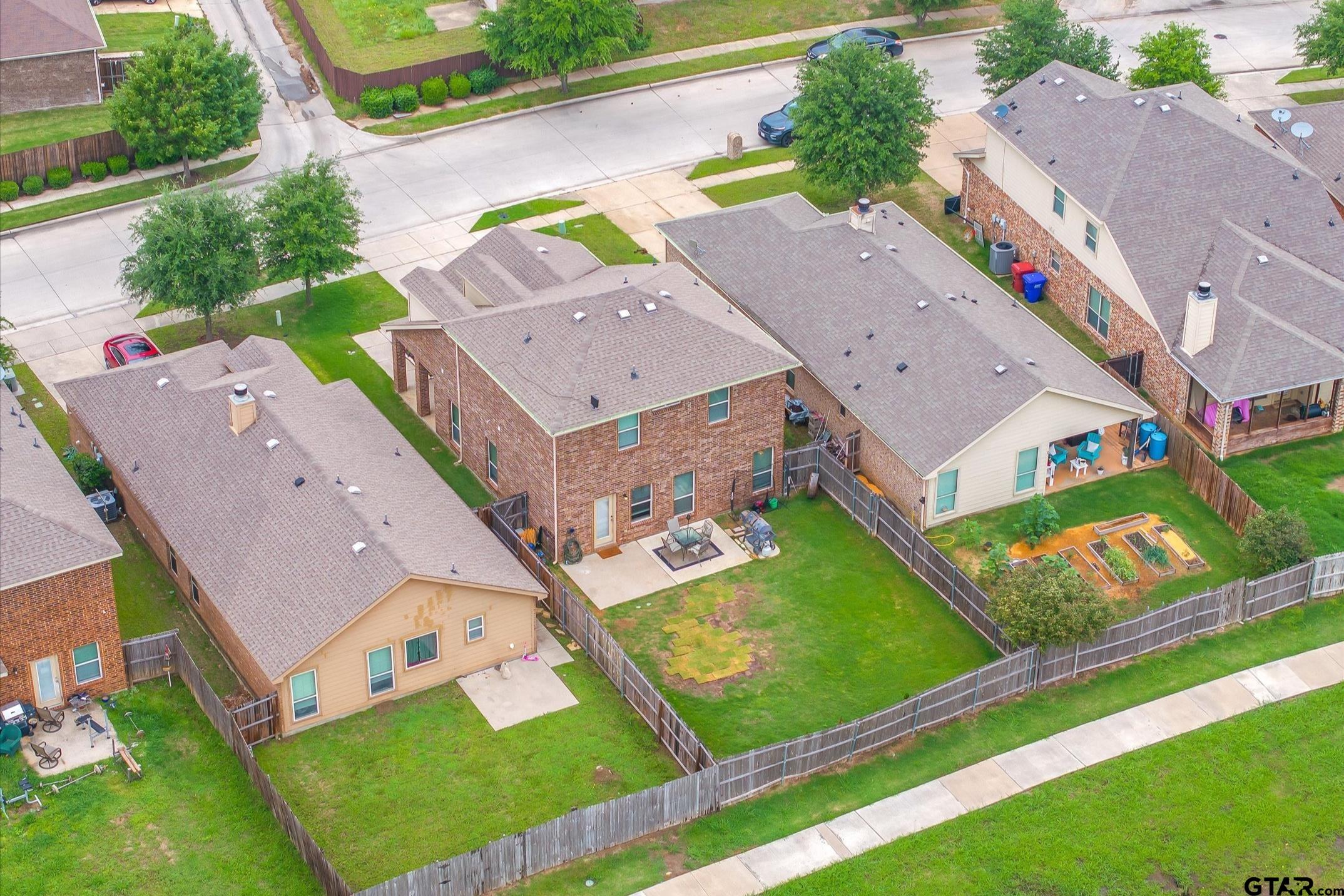 1724 River Oak Lane
