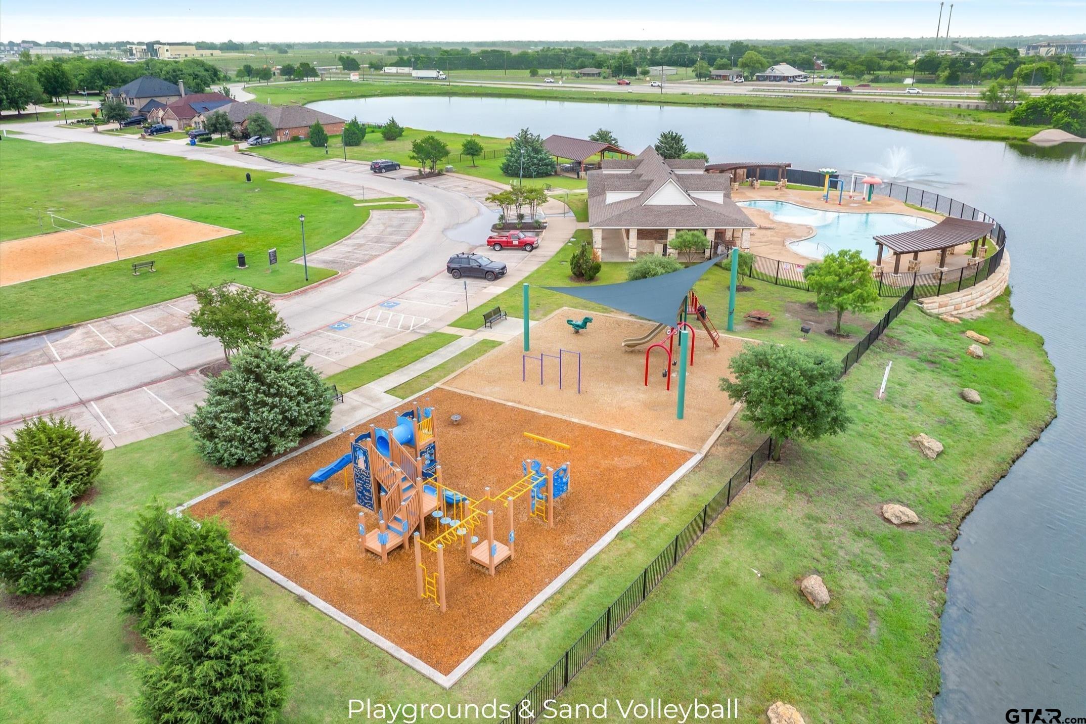 1724 River Oak Lane