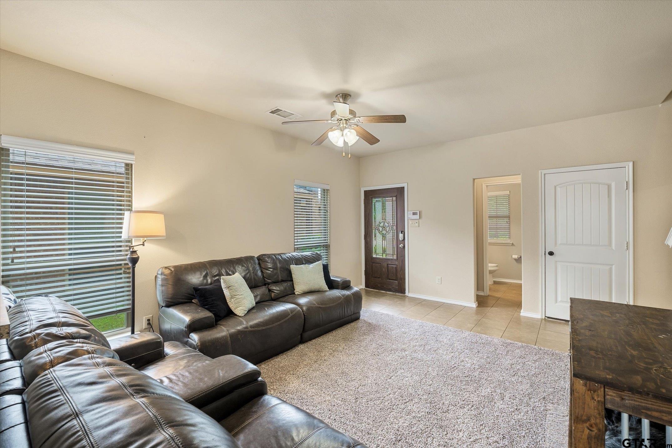 1724 River Oak Lane