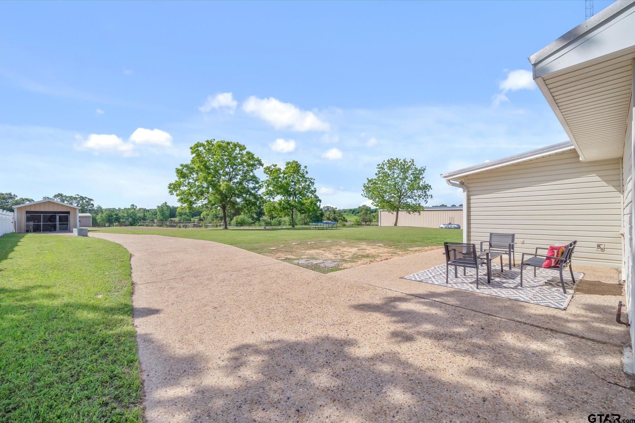 1216 VZ County Road 1211