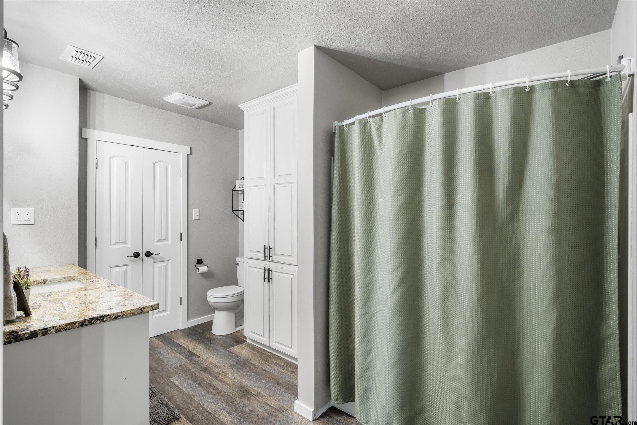 1216 VZ County Road 1211