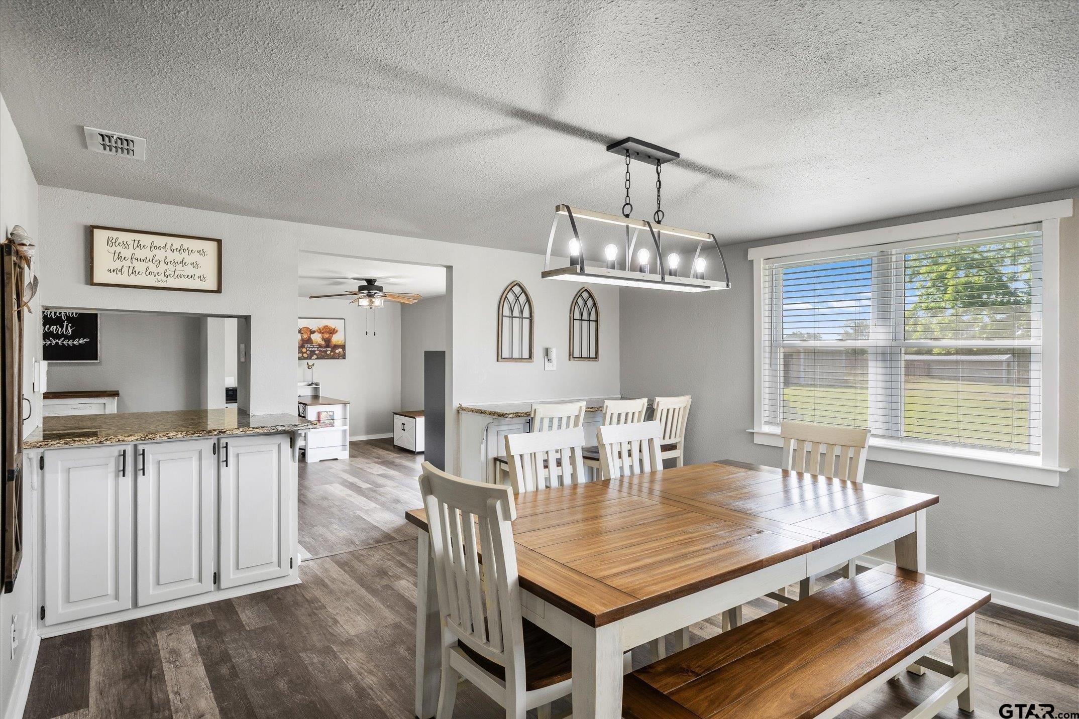 1216 VZ County Road 1211
