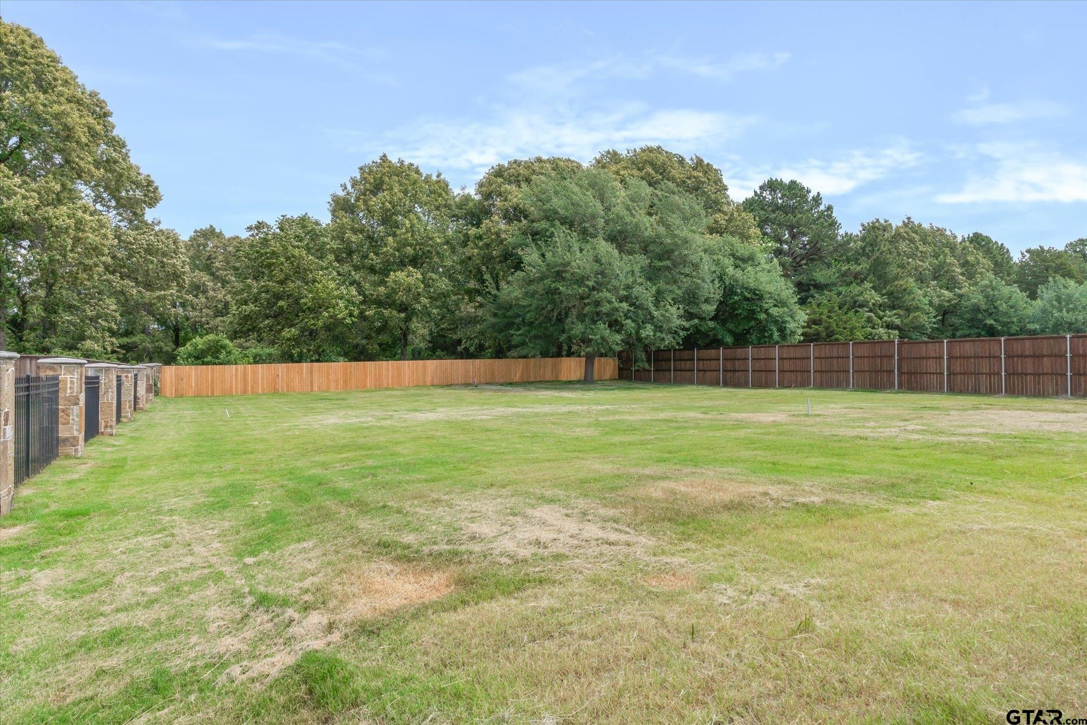 16525 Hailey Court