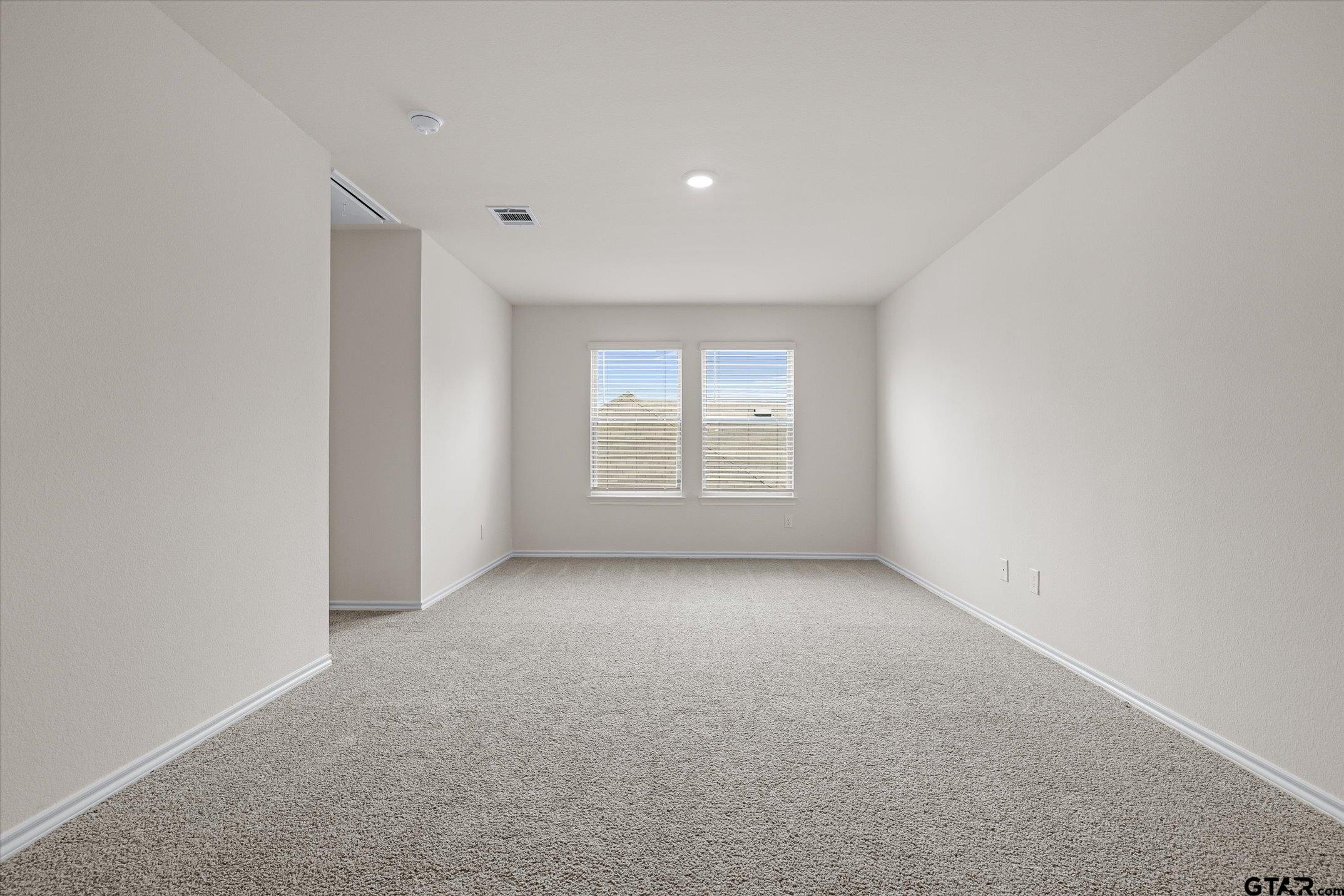 171 Hunters Way