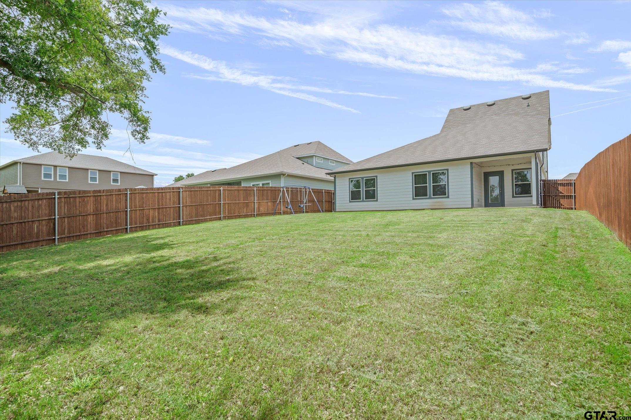 171 Hunters Way