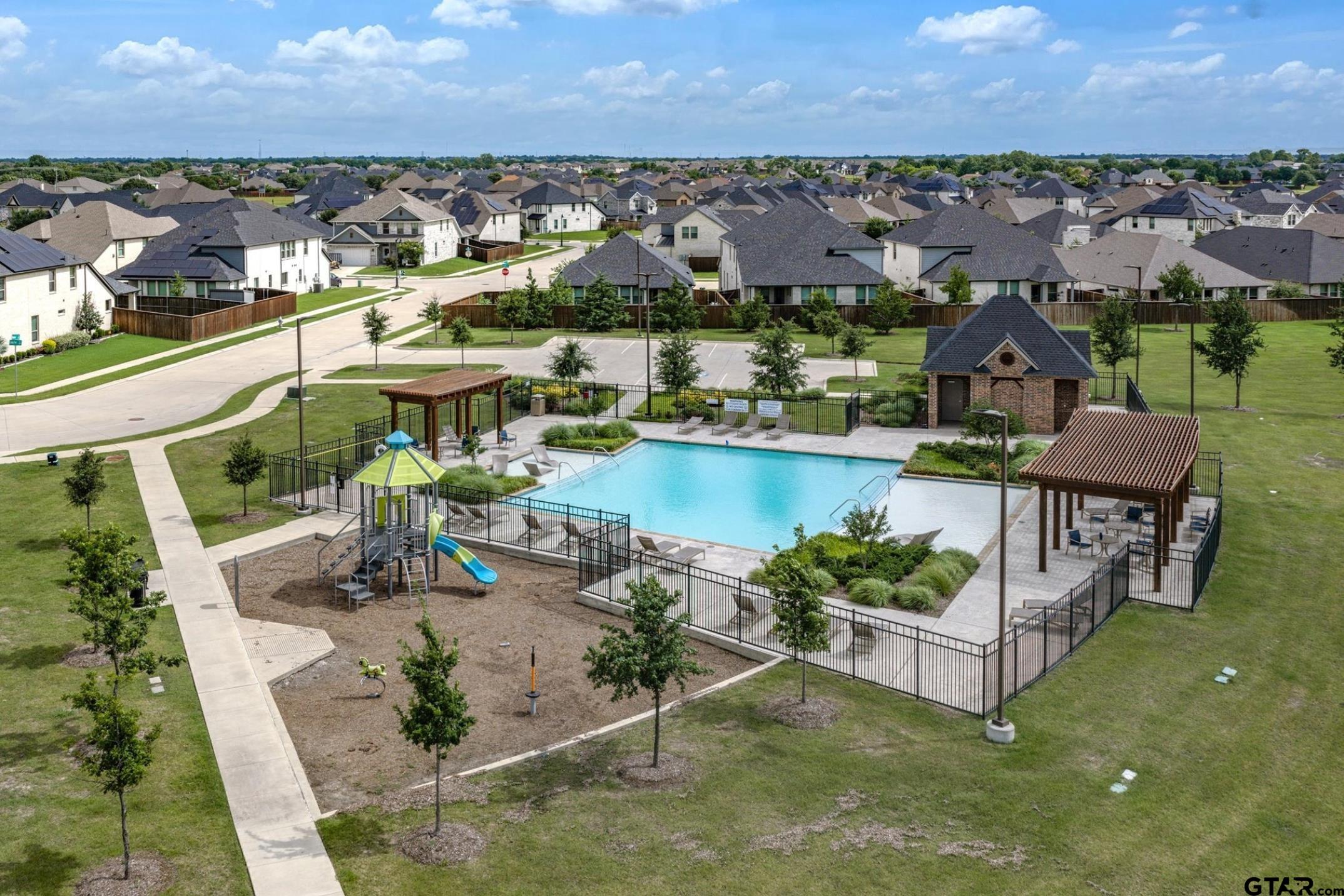 305 Ember Circle