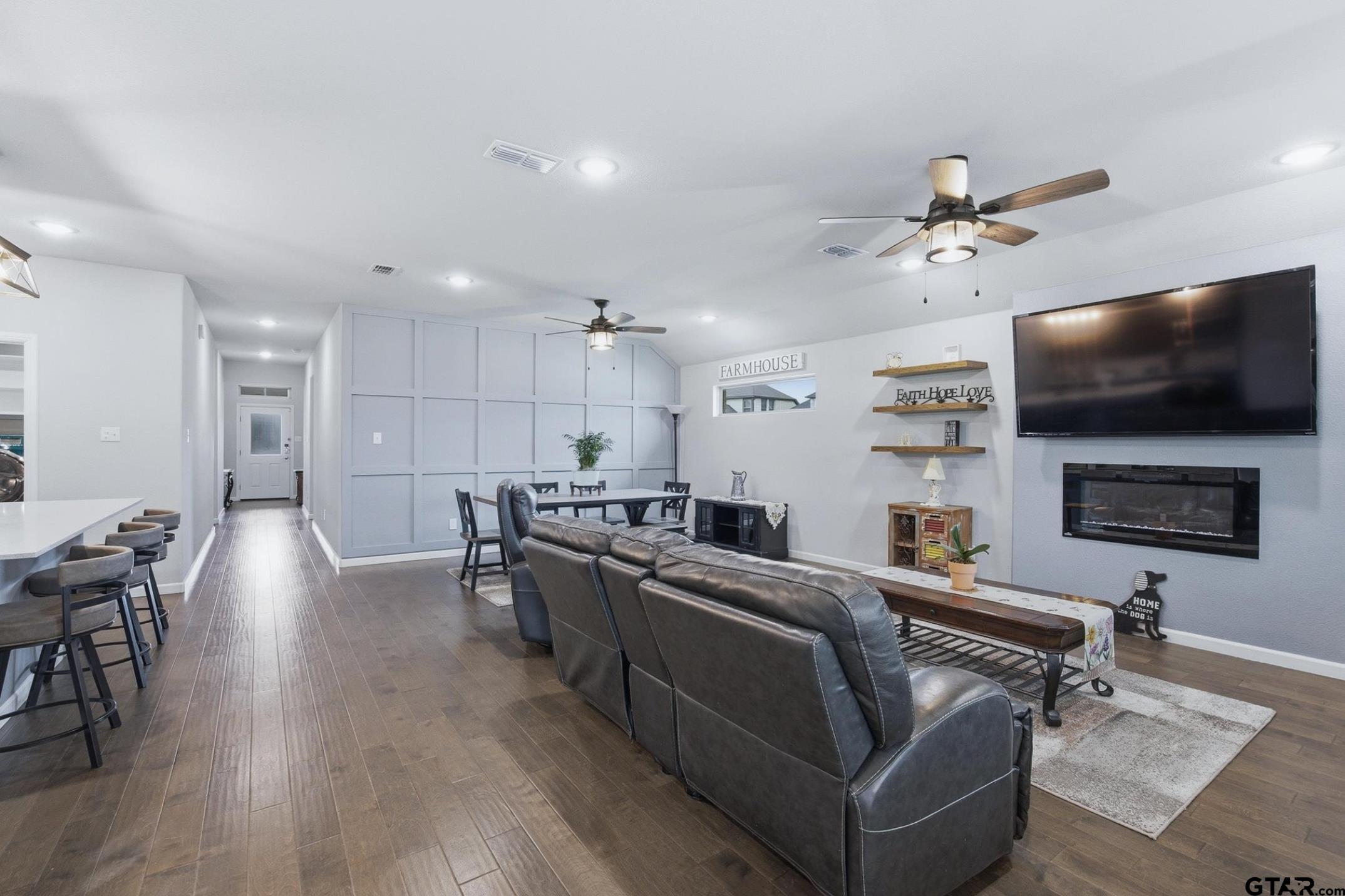305 Ember Circle
