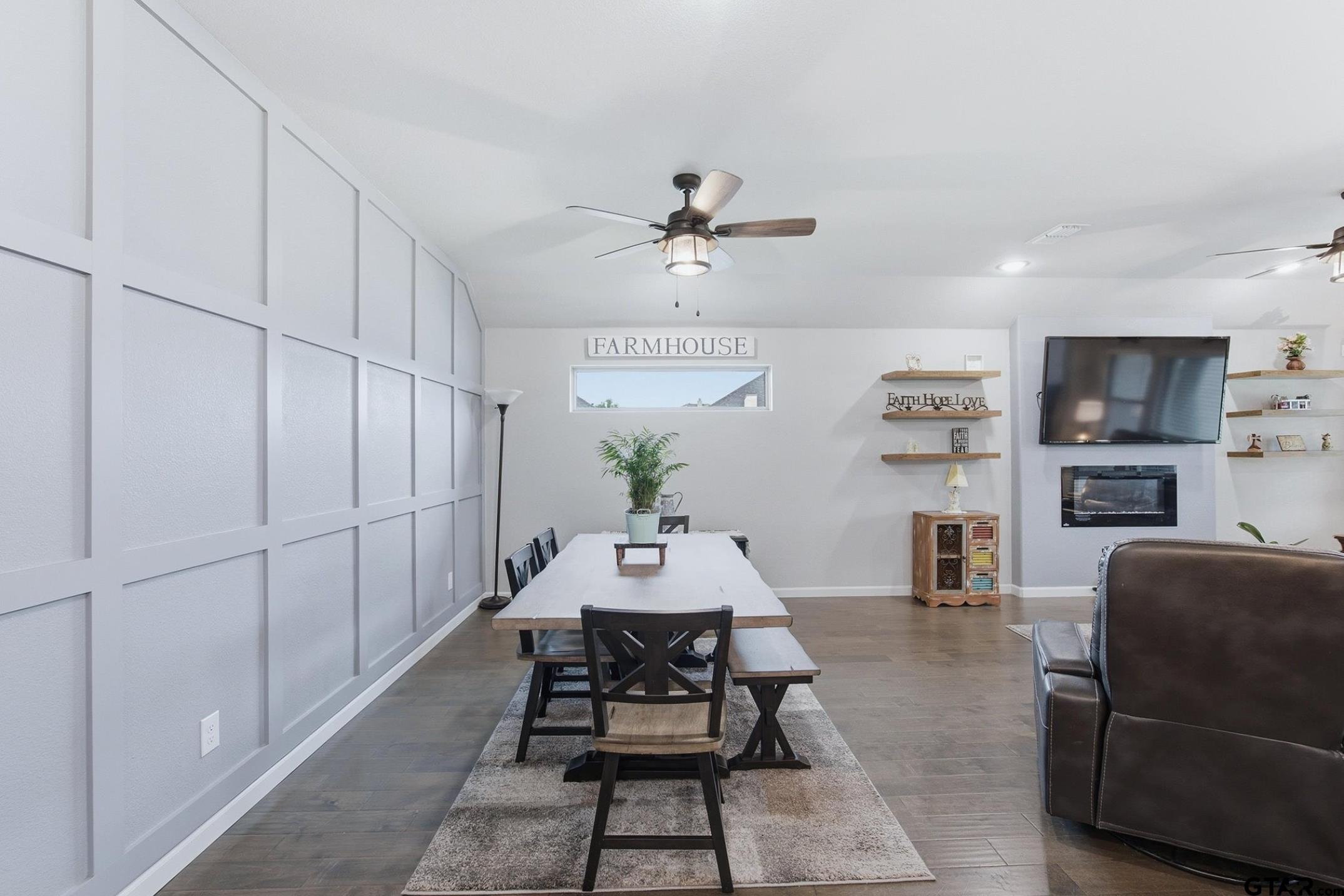 305 Ember Circle
