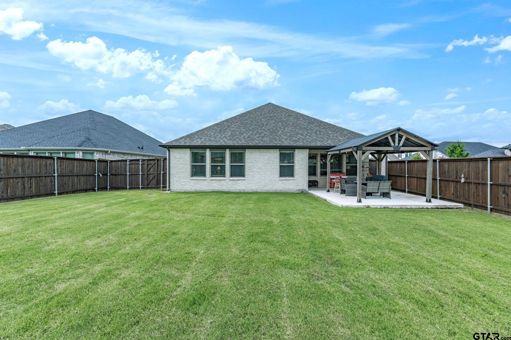 305 Ember Circle