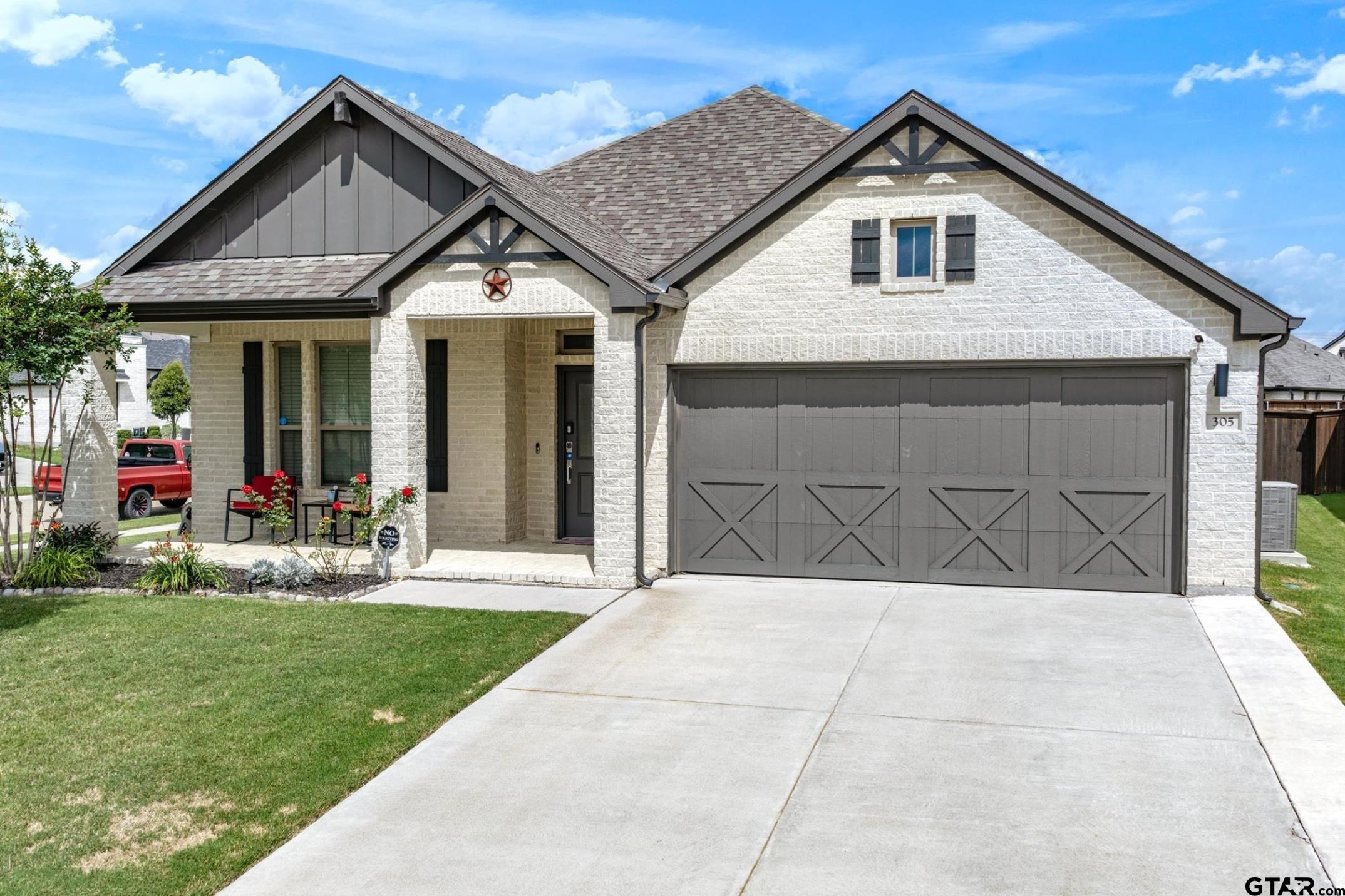 305 Ember Circle