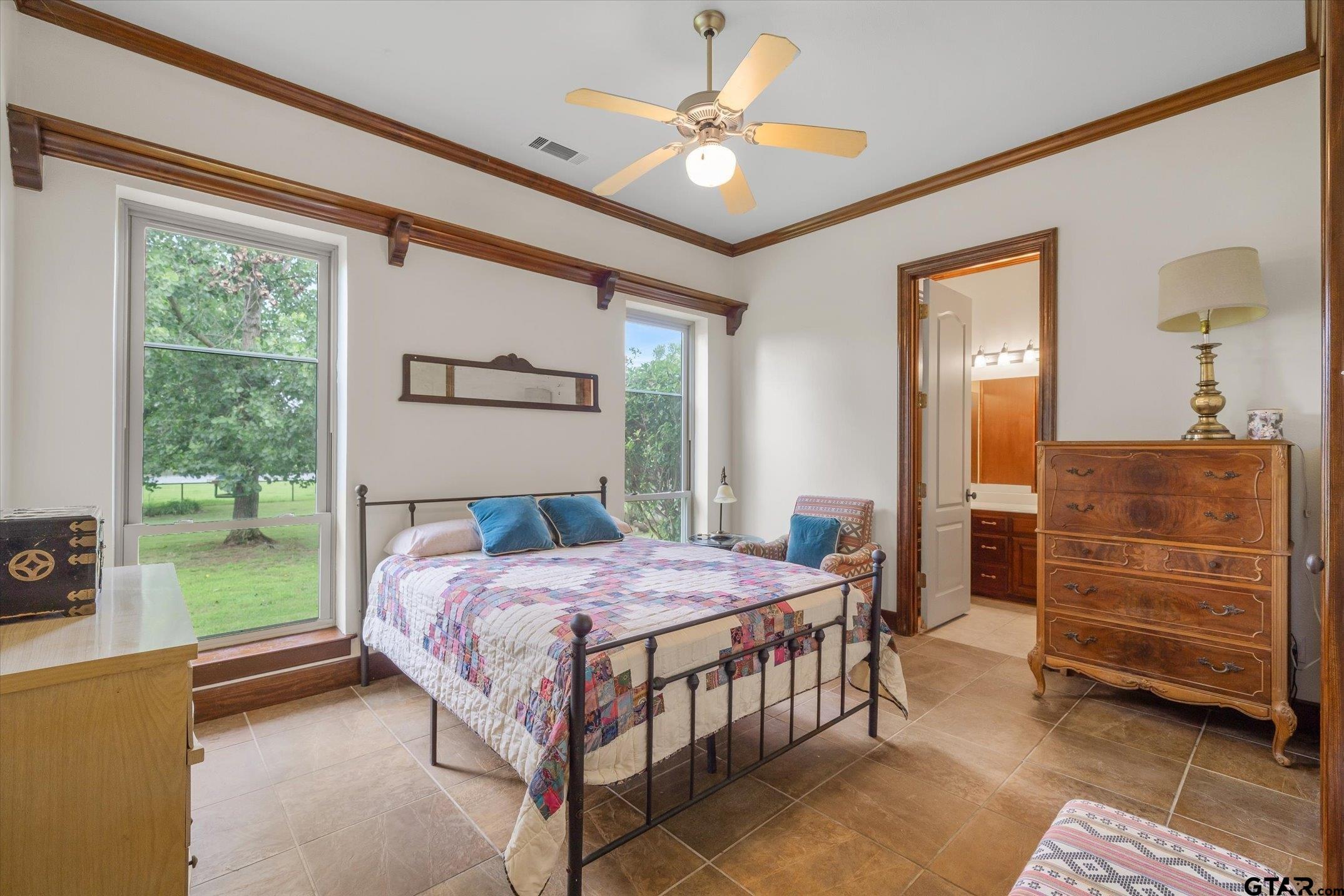 543 County Road 1170