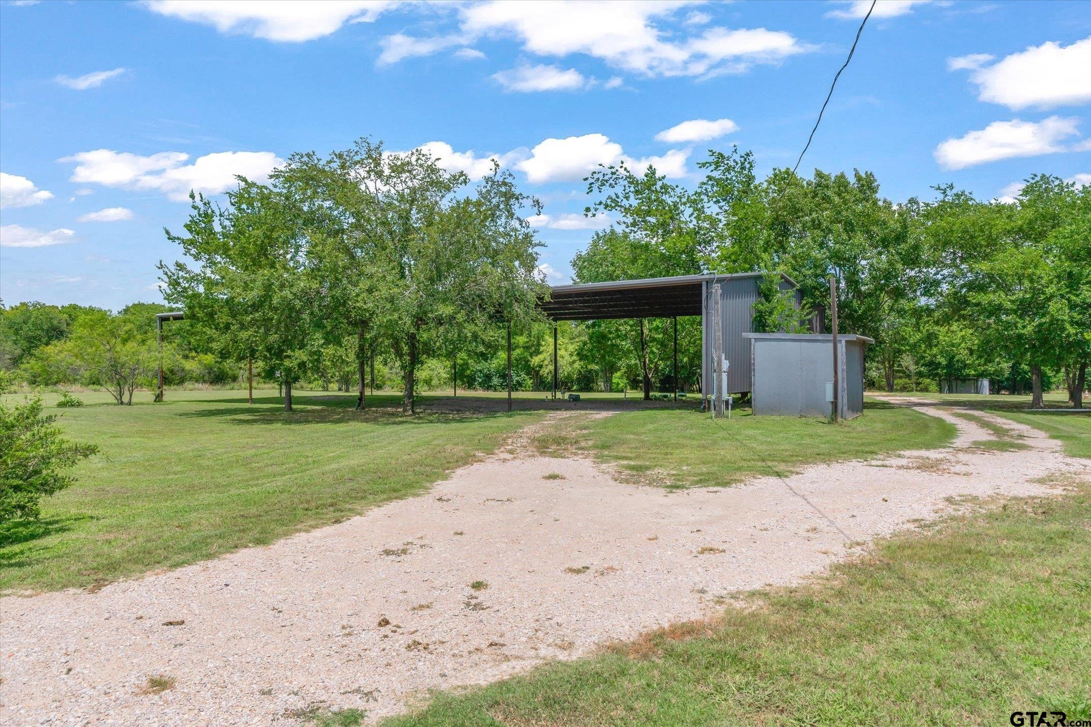 14076 County Road 318