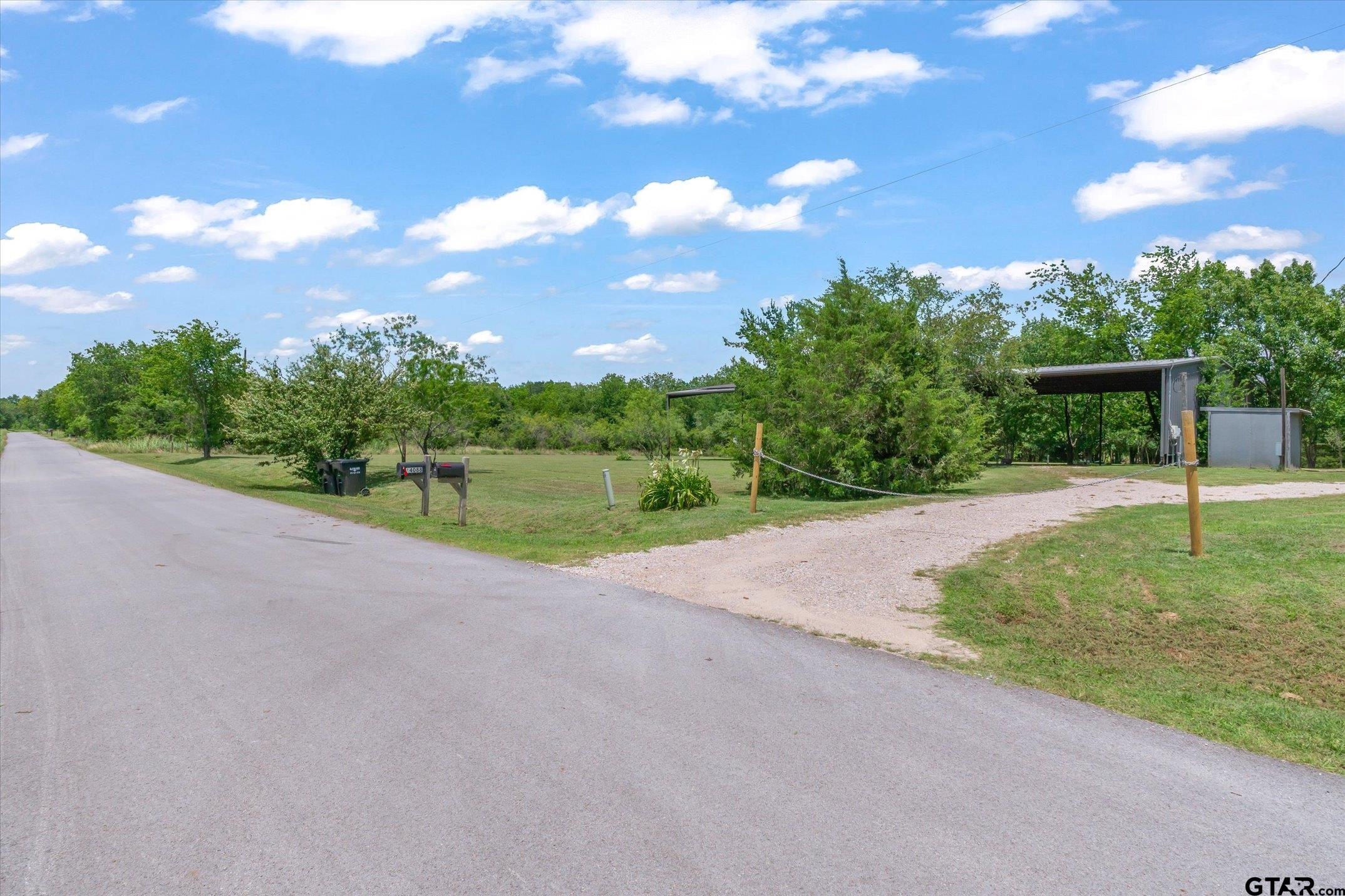 14076 County Road 318